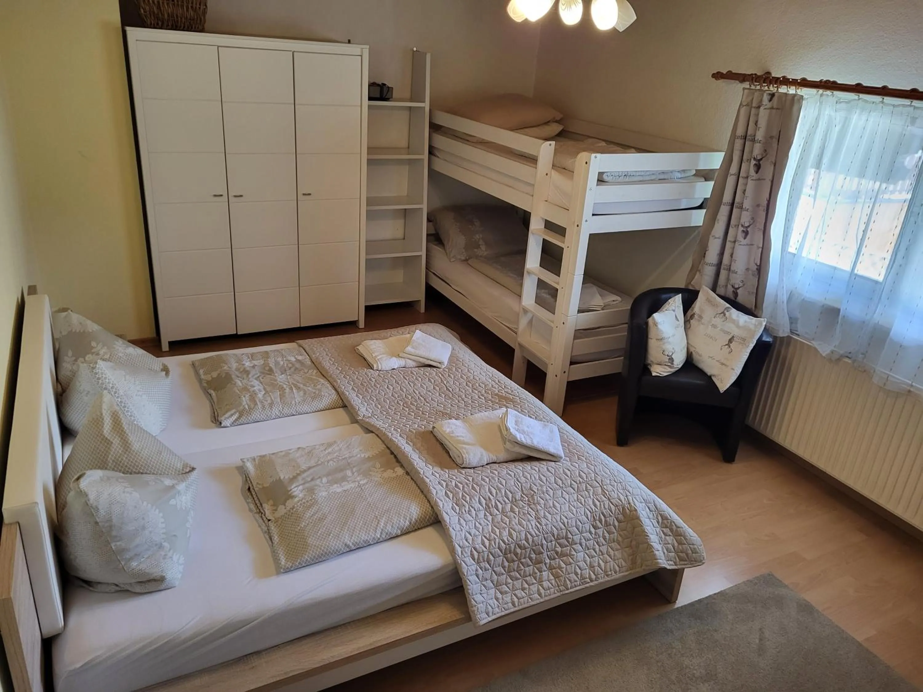Bed in Alpenzeit Apartments