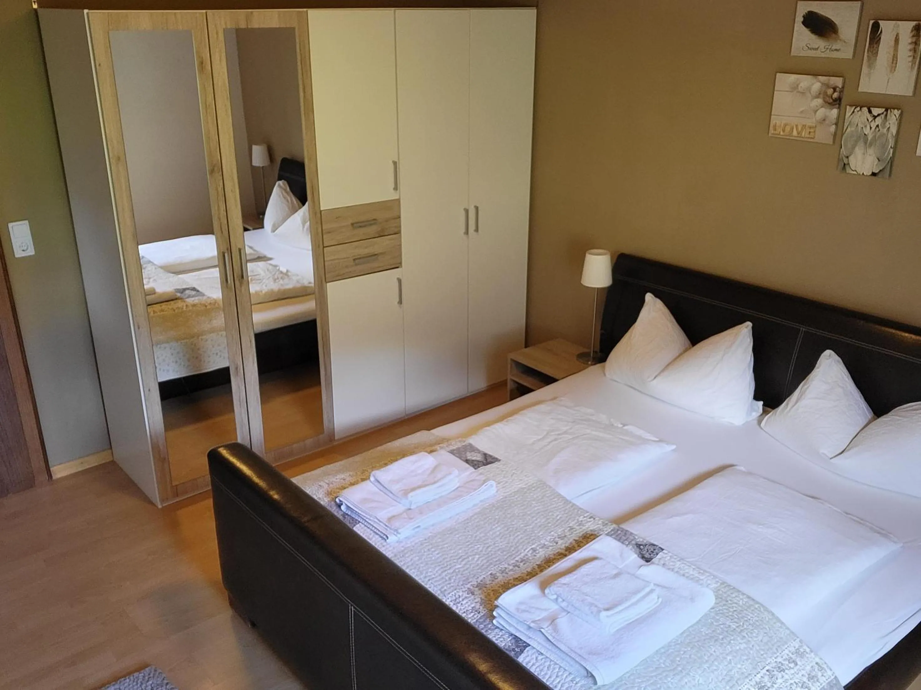Bed in Alpenzeit Apartments