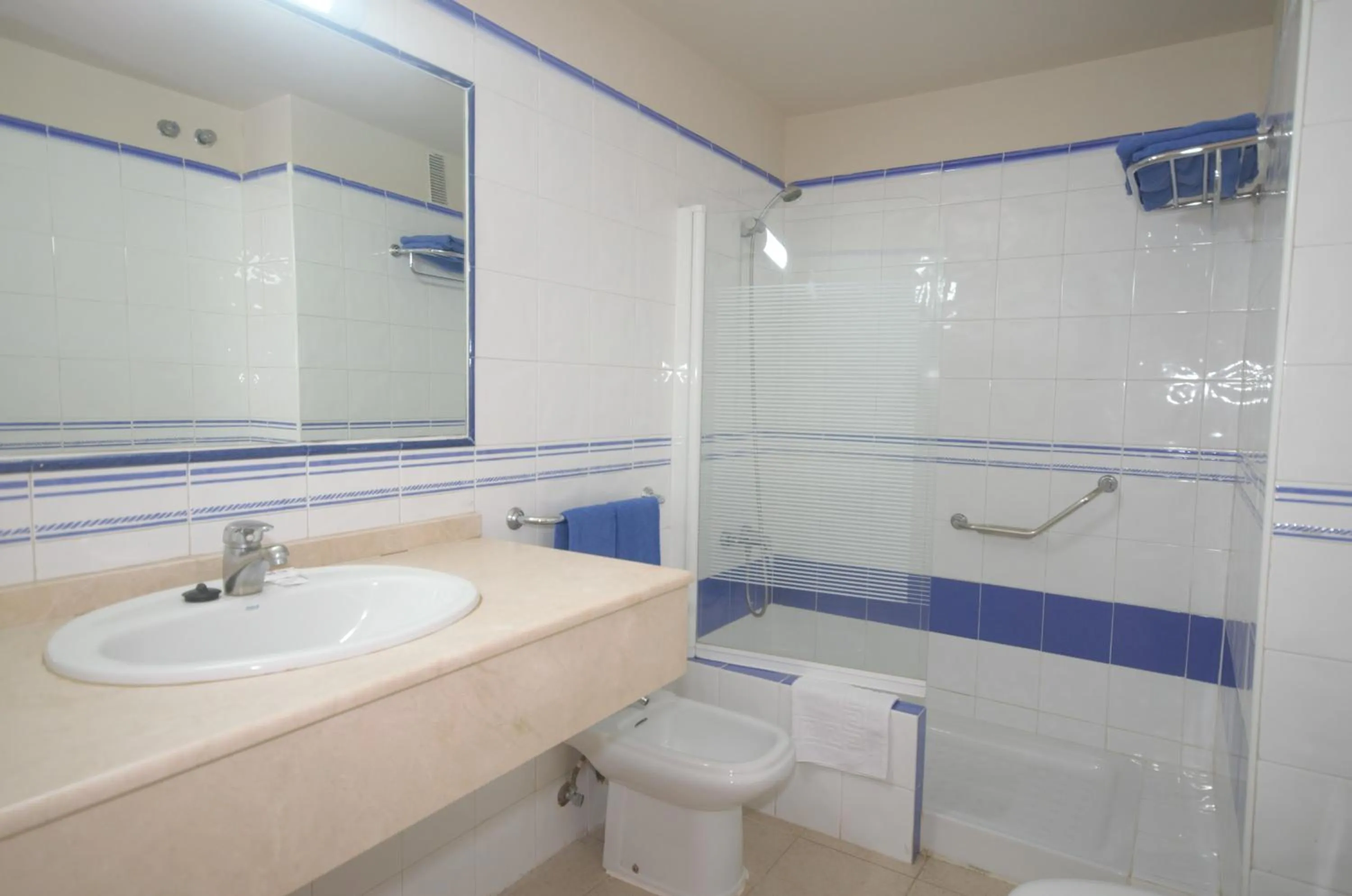 Apartamentos Natural Park