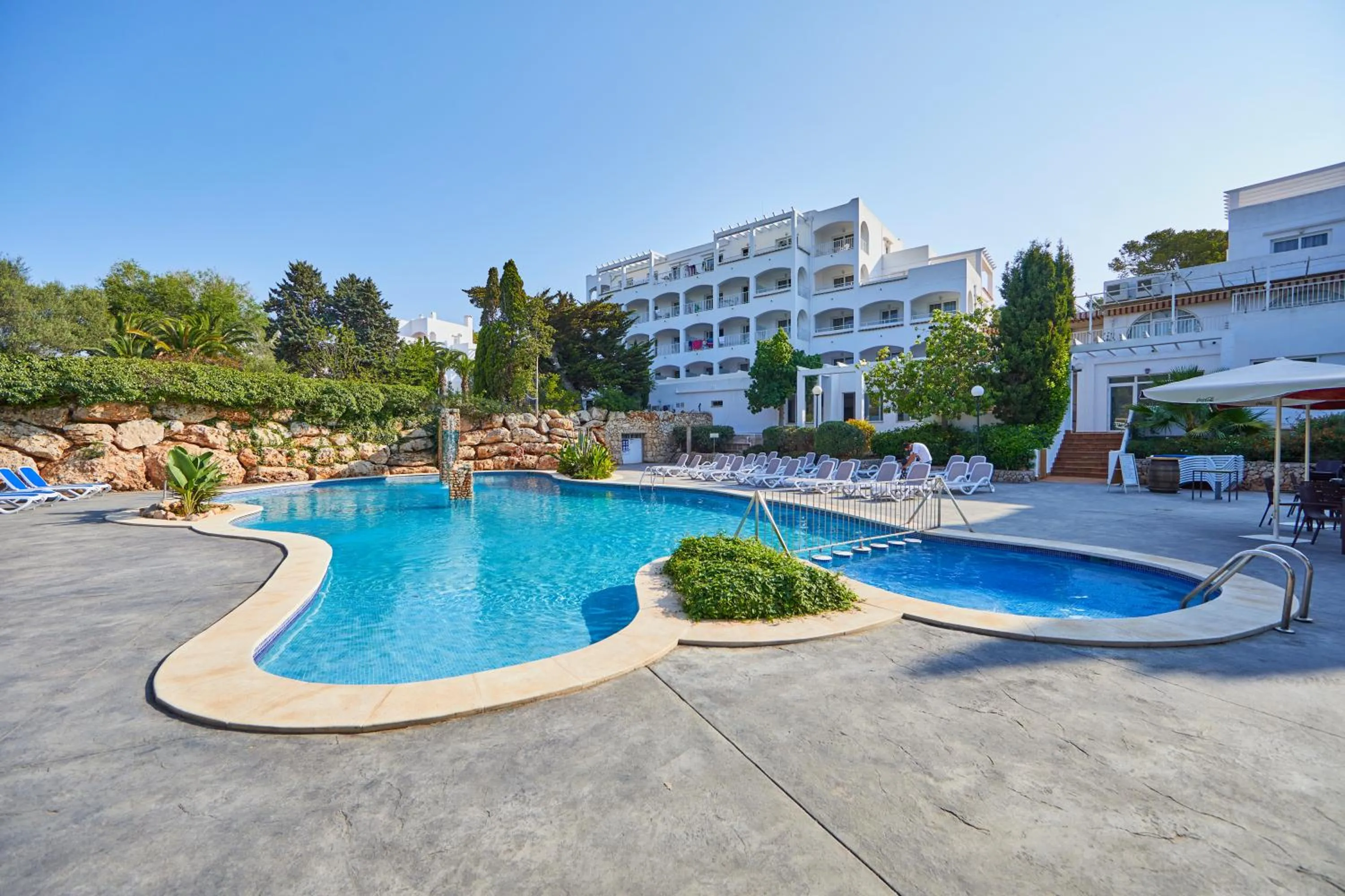 Swimming pool in OLA Apartamentos Cala d'Or