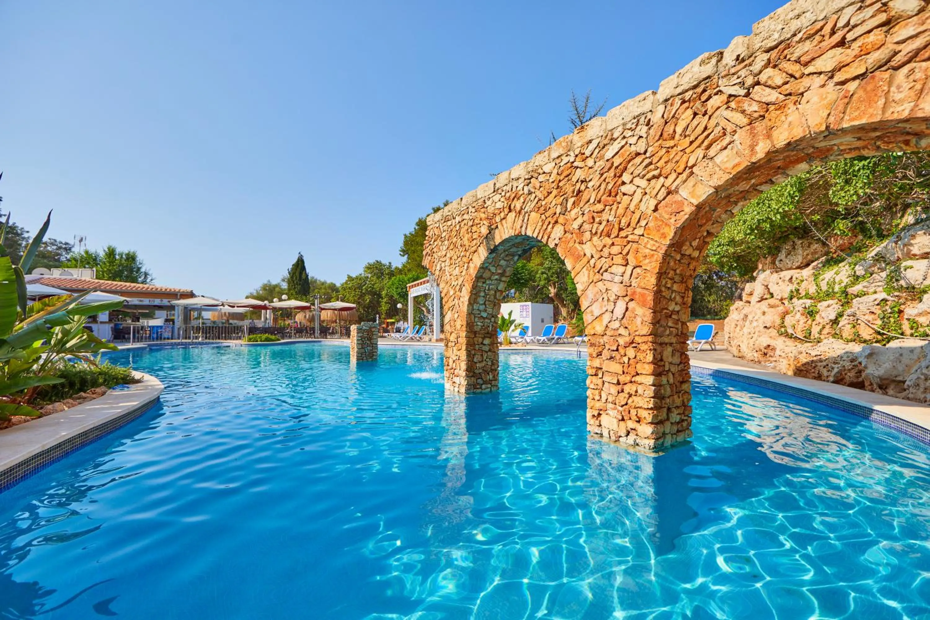 Swimming pool in OLA Apartamentos Cala d'Or