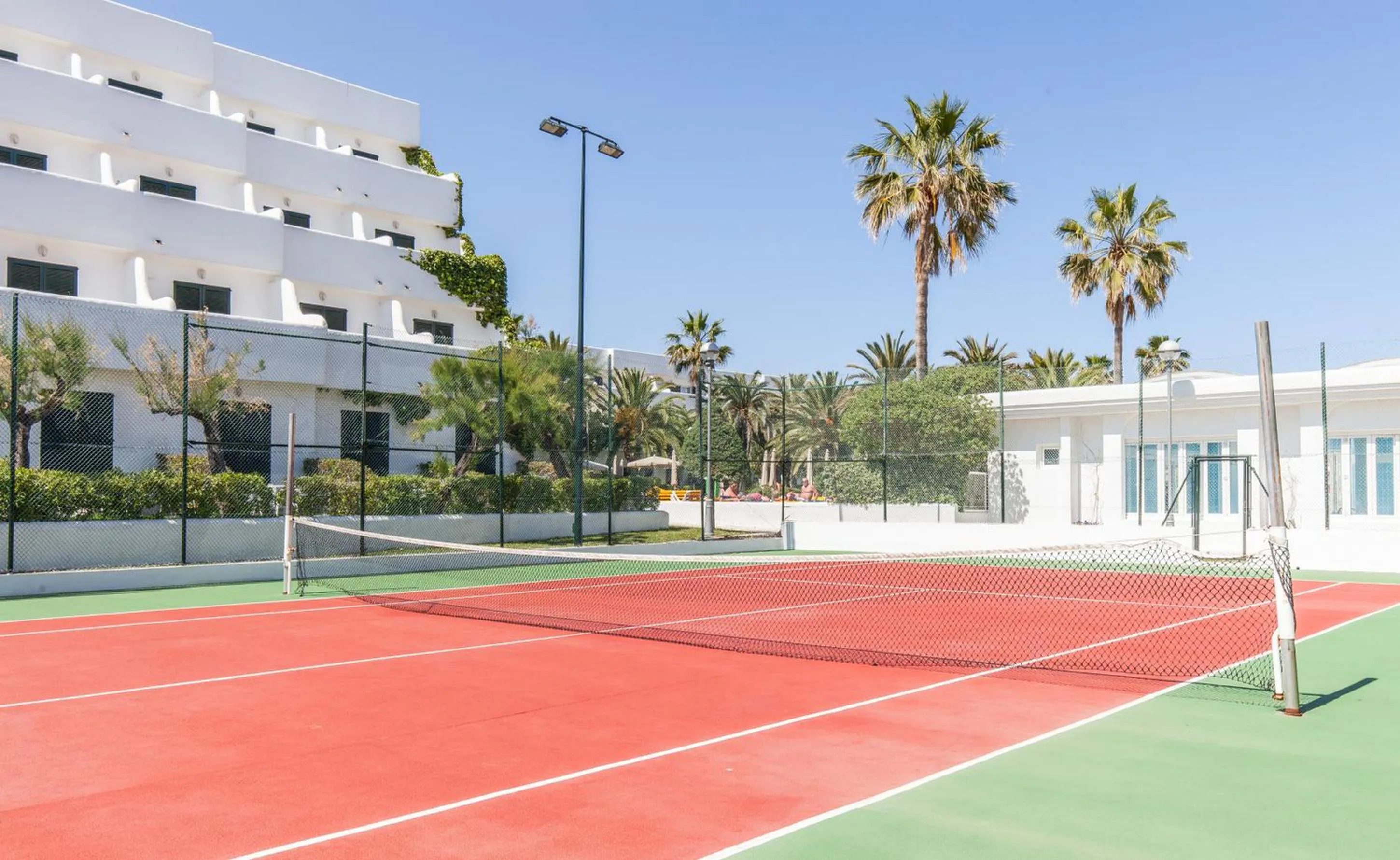 Tennis court in BLUESEA Es Bolero