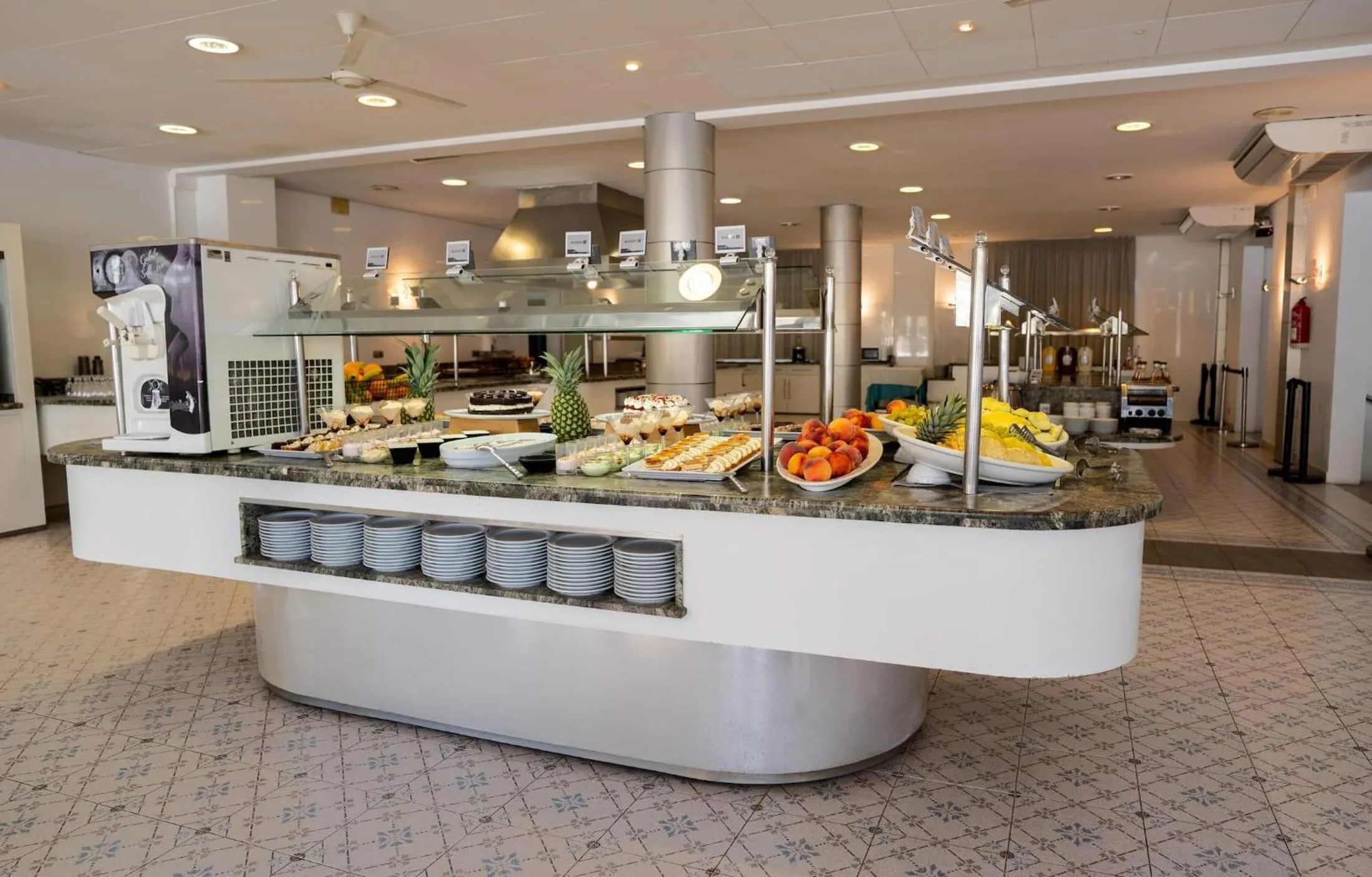 Restaurant/places to eat in BLUESEA Es Bolero