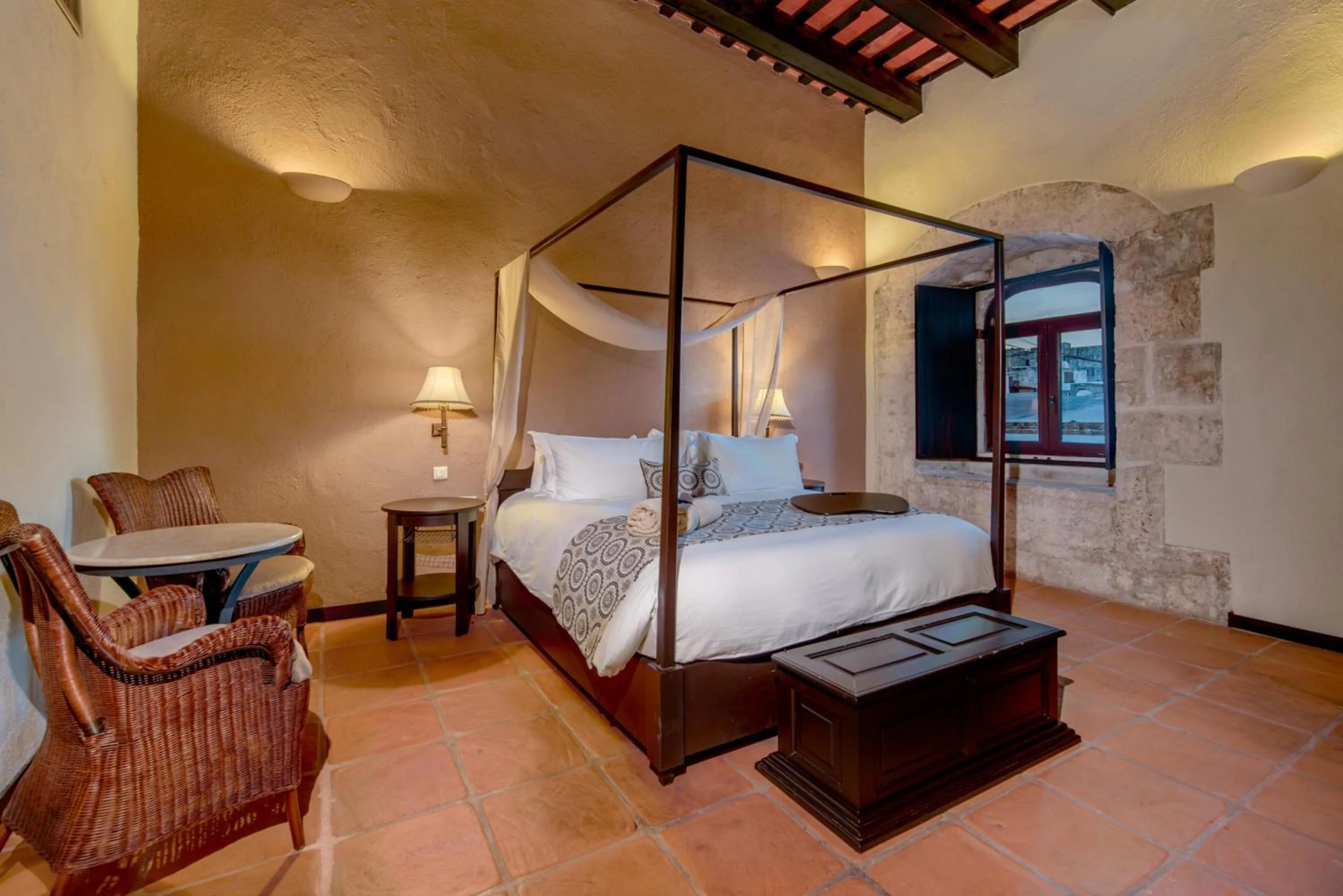 Photo of the whole room, Bed in Hodelpa Nicolás de Ovando