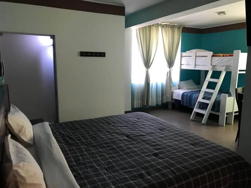 Photo of the whole room in Hotel Santa Maria