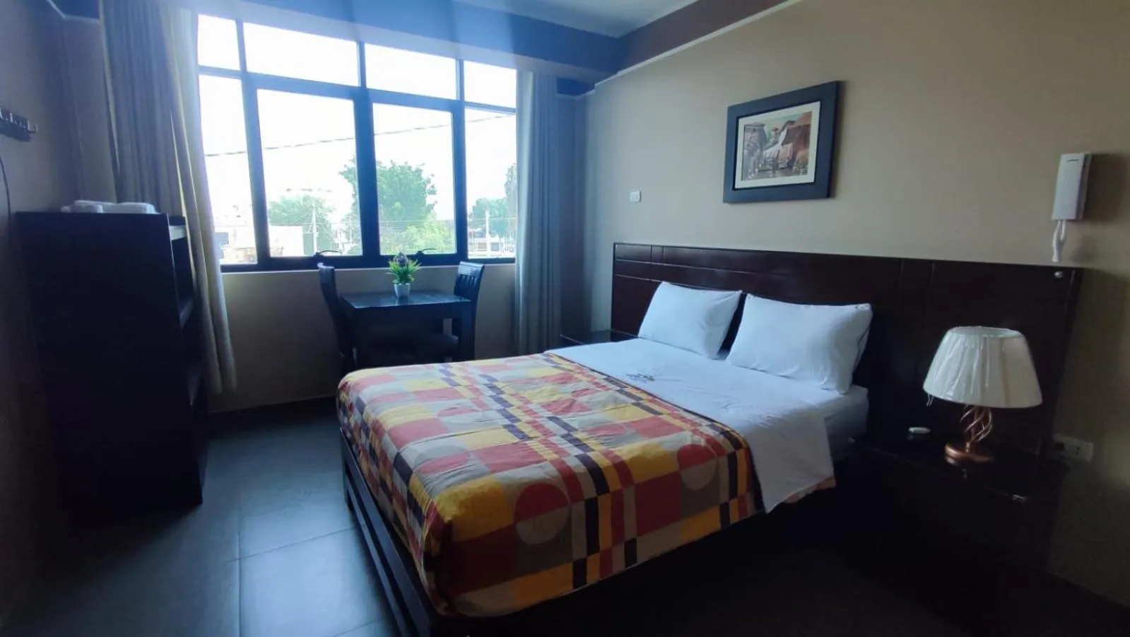 Photo of the whole room in Hotel Santa Maria