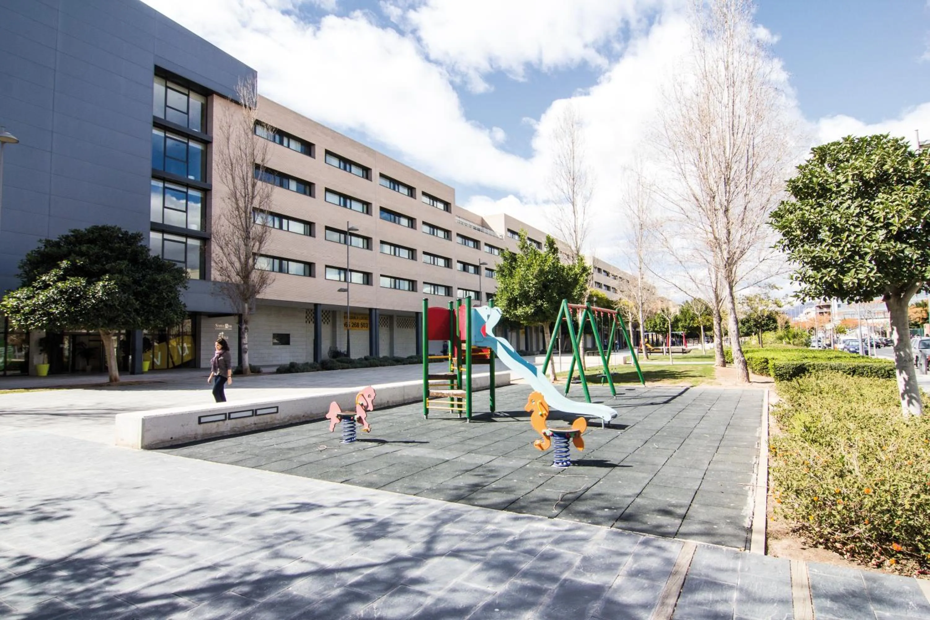 Facade/entrance in Villa Alojamiento y Congresos - Villa Universitaria