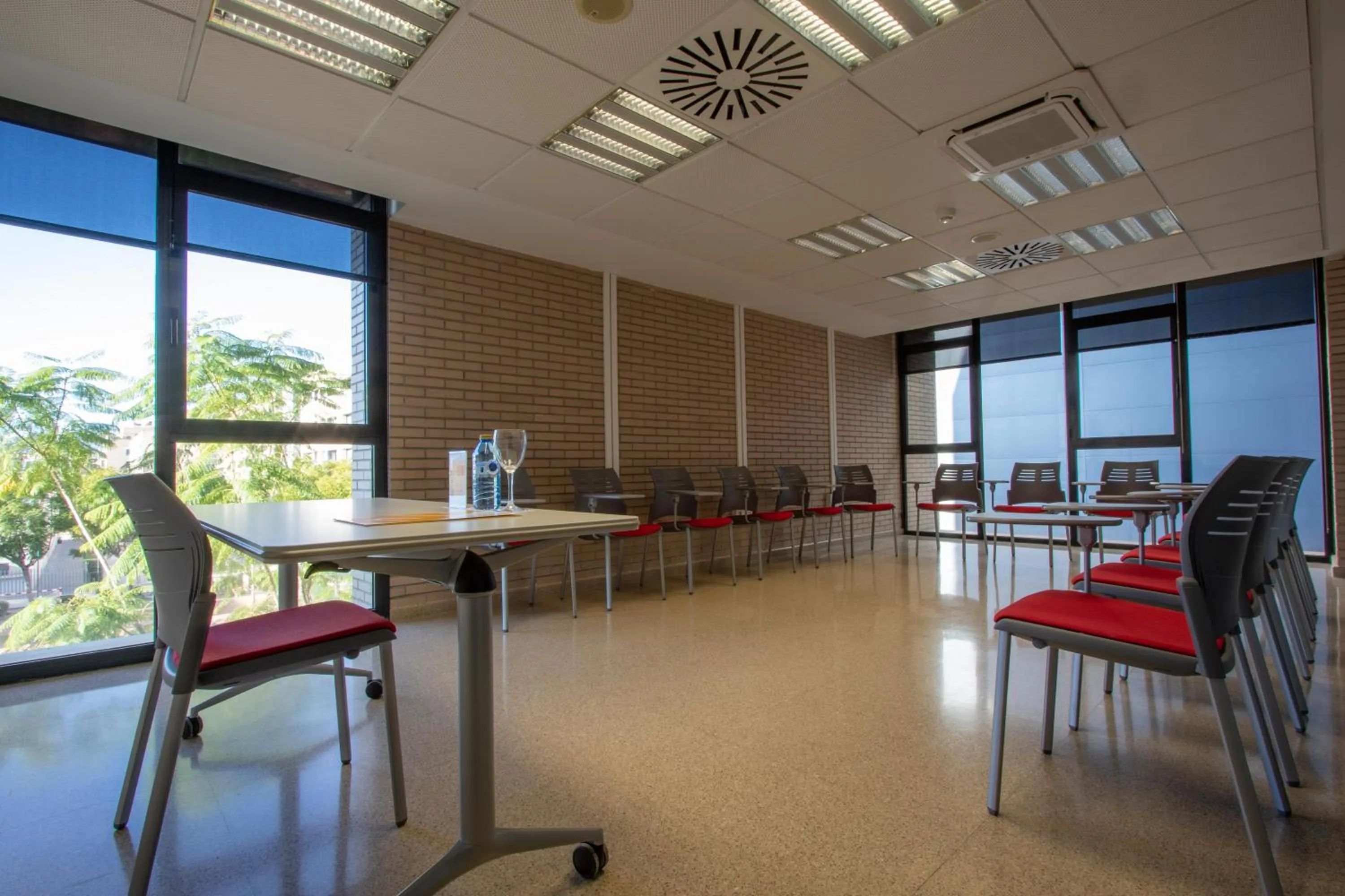Business facilities in Villa Alojamiento y Congresos - Villa Universitaria