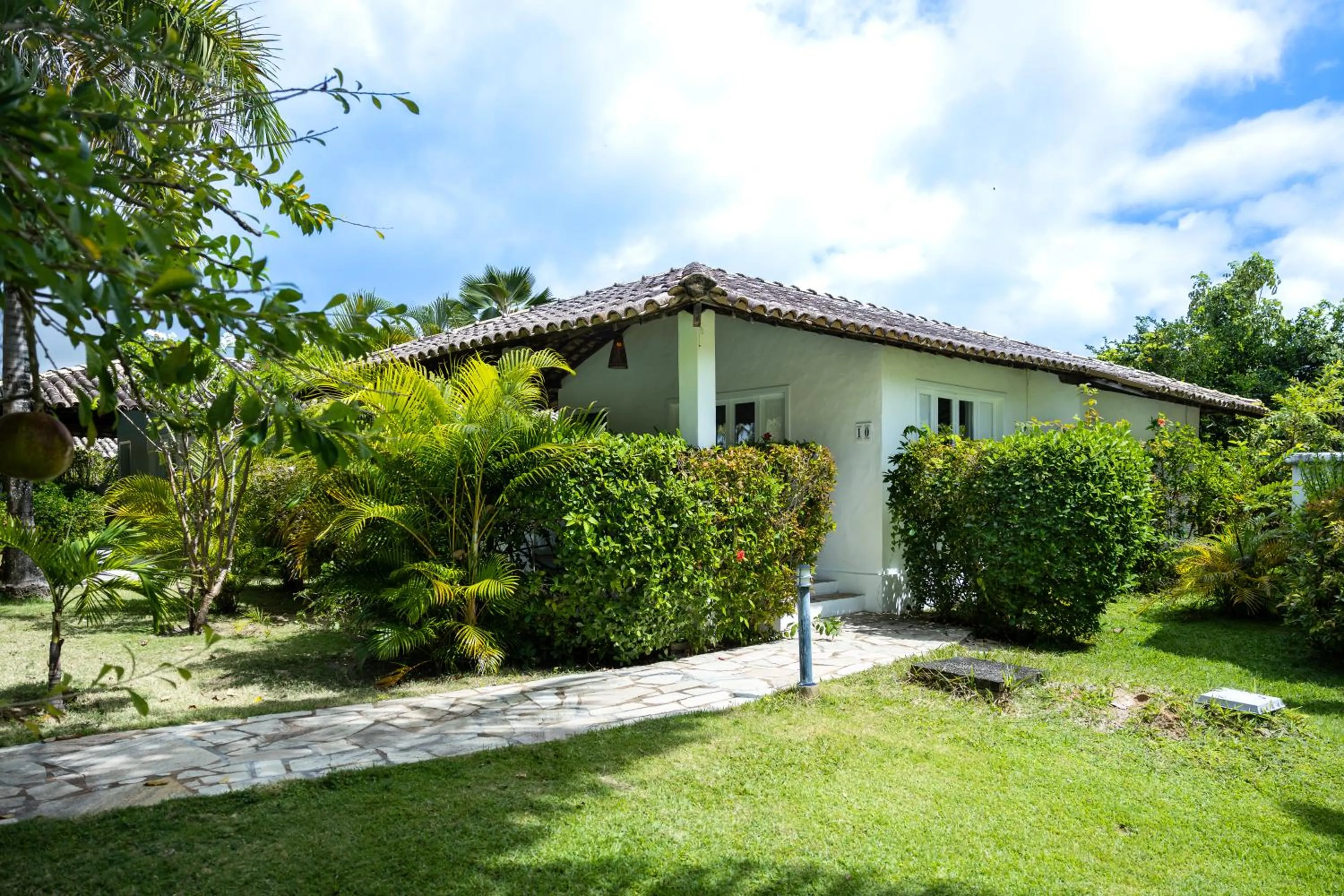 Facade/entrance in Aldeia Beijupirá Pousada