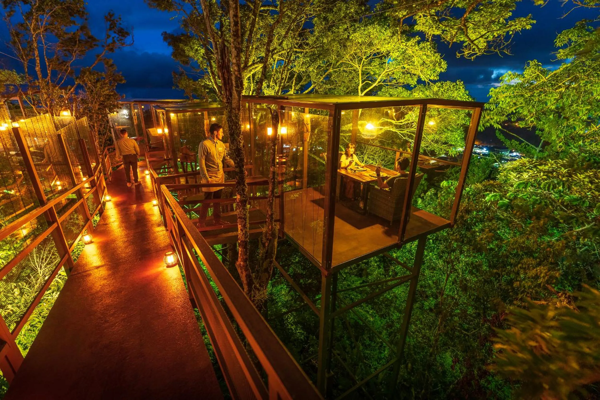 Restaurant/places to eat in Chira Glamping Resort Monteverde