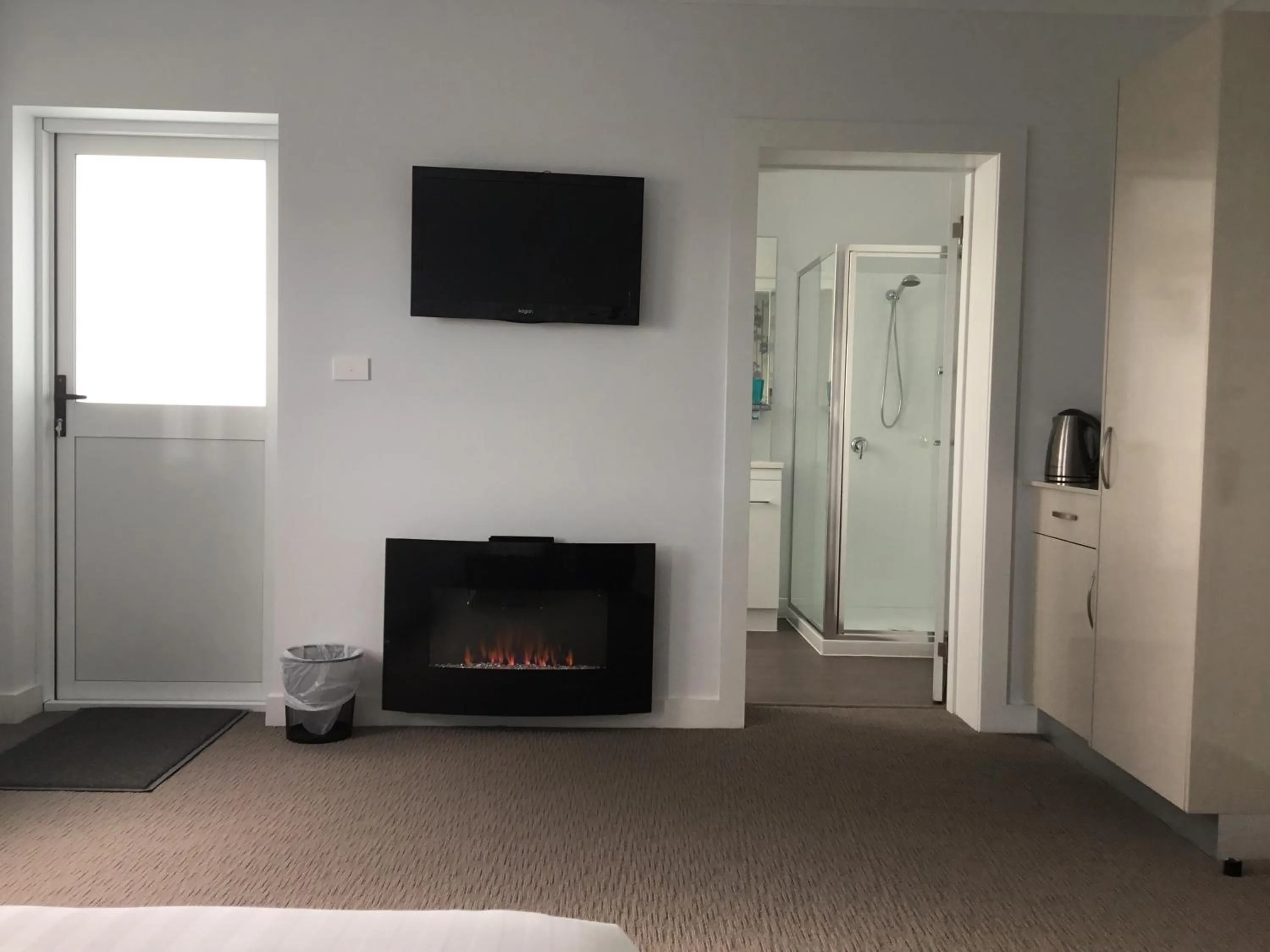 Shower in Beach Hotel