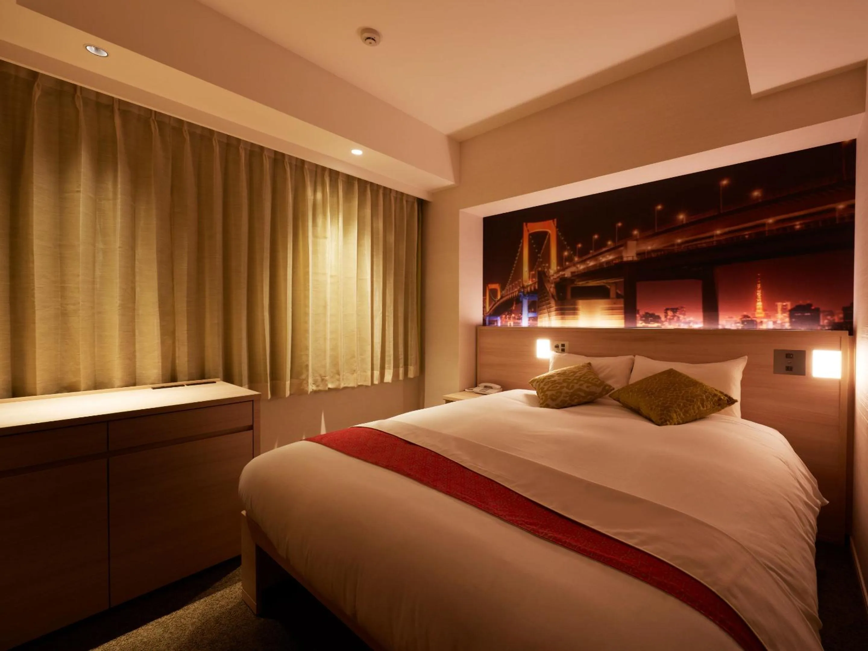 Photo of the whole room, Bed in Hotel JAL City Haneda Tokyo West Wing