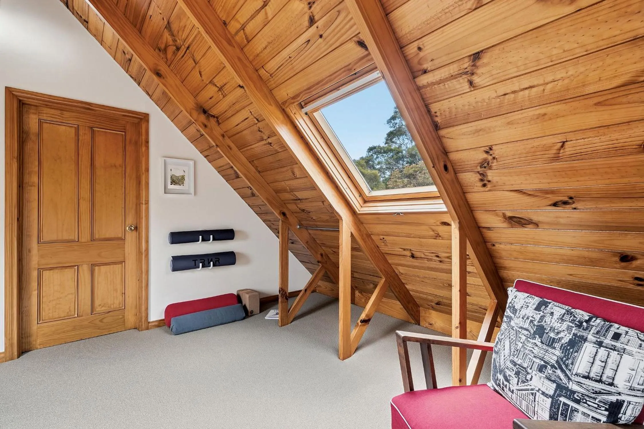 Living room in Otago Cottage