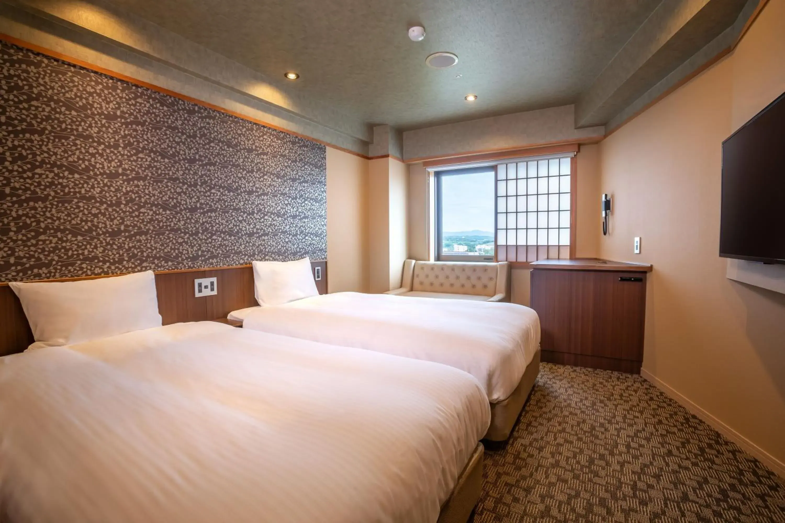 Standard Twin Room - Non-Smoking (2 Adult) in Hakodate Hotel Banso Standard Twin Room - Non-Smoking (2 Adult) in Hakodate Hotel Banso