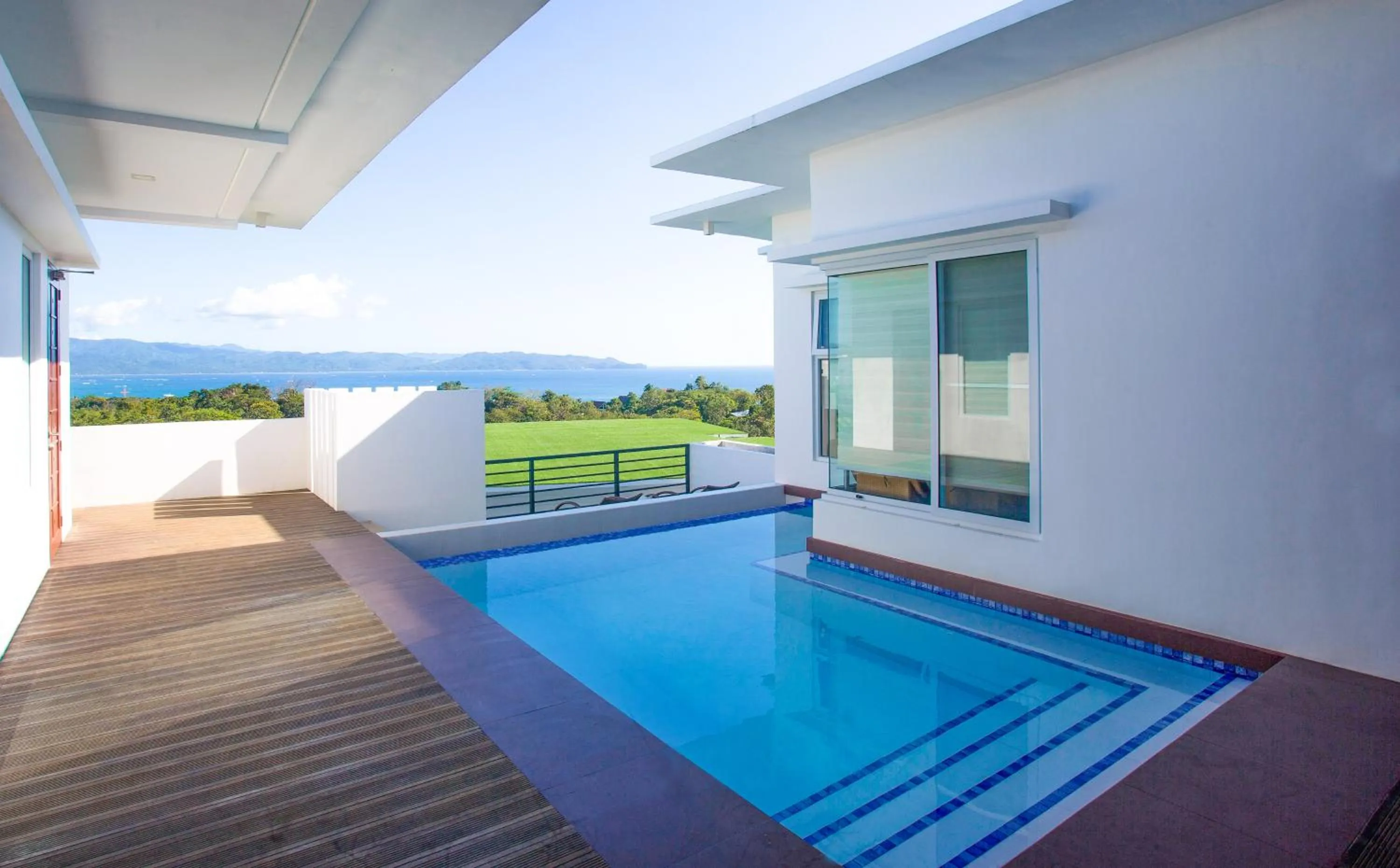 Swimming pool in One Hagdan Villas