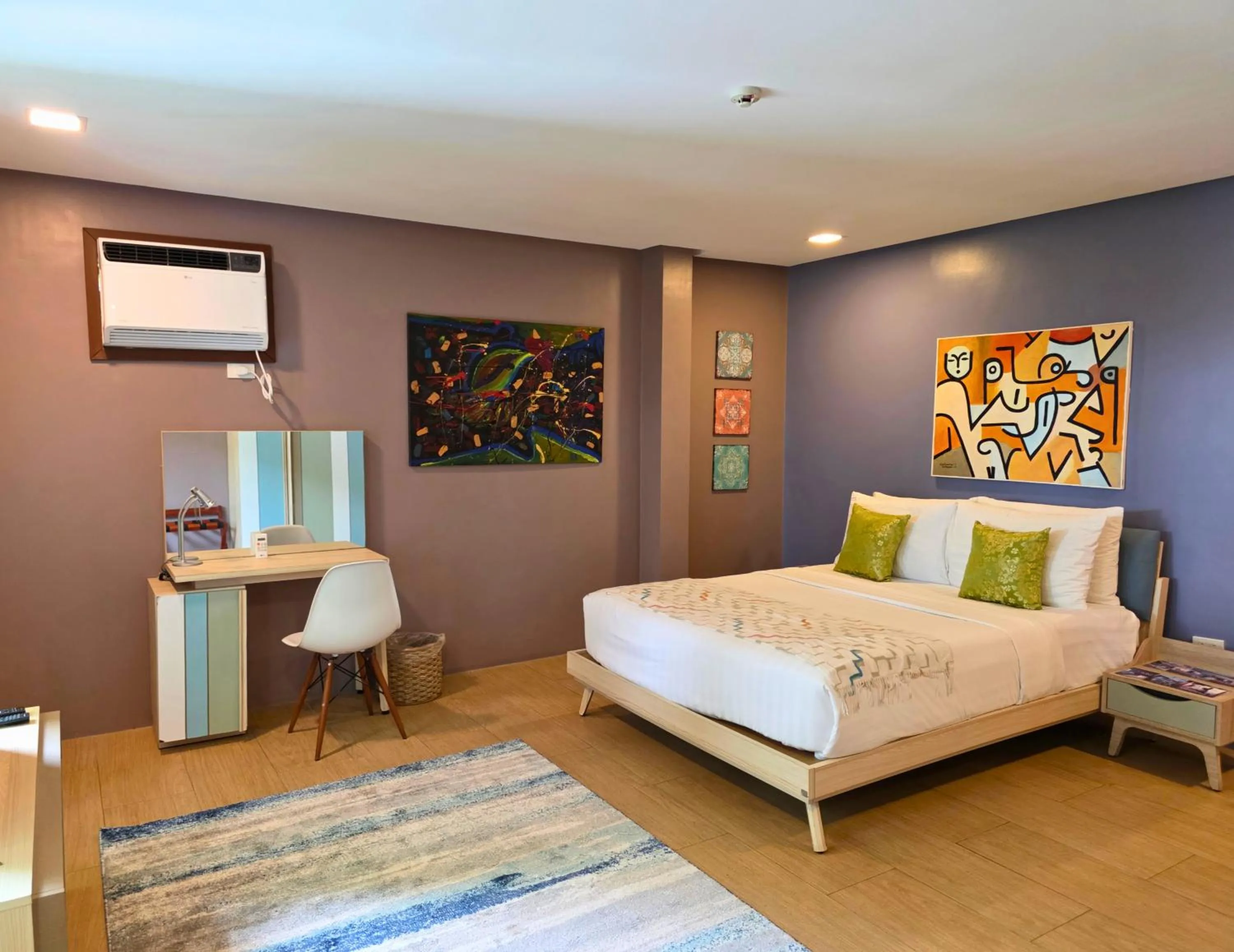 Bedroom, Bed in One Hagdan Villas