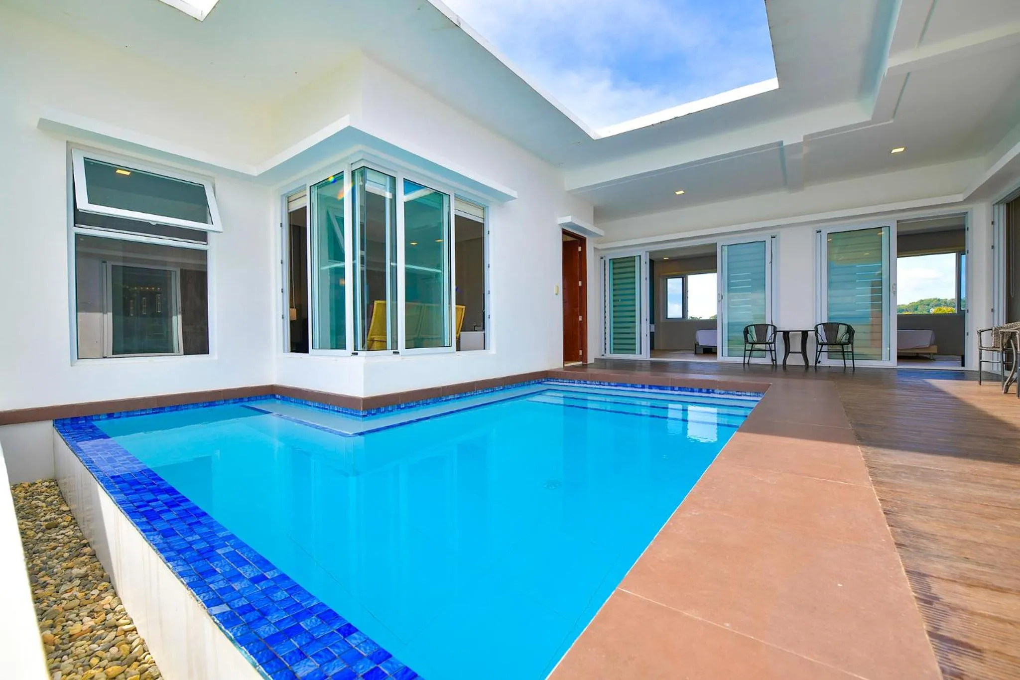 Swimming pool in One Hagdan Villas