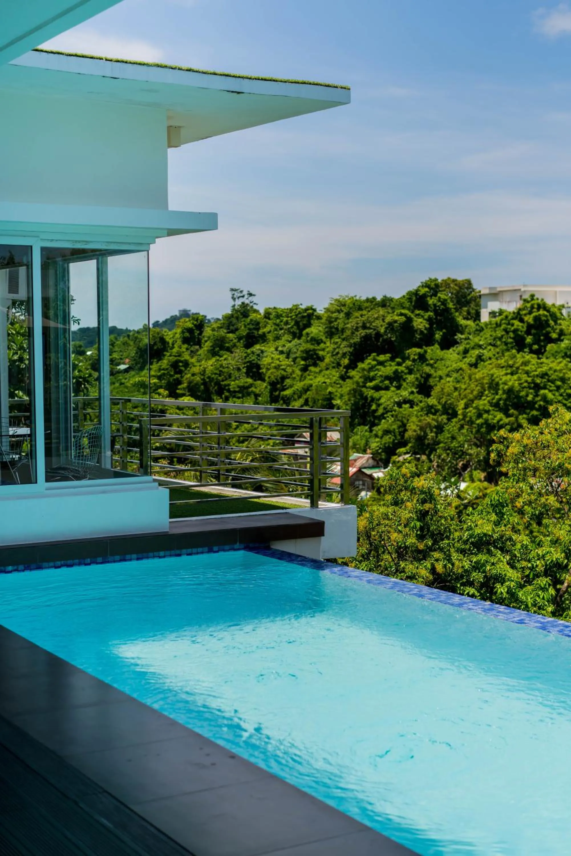 Swimming pool in One Hagdan Villas