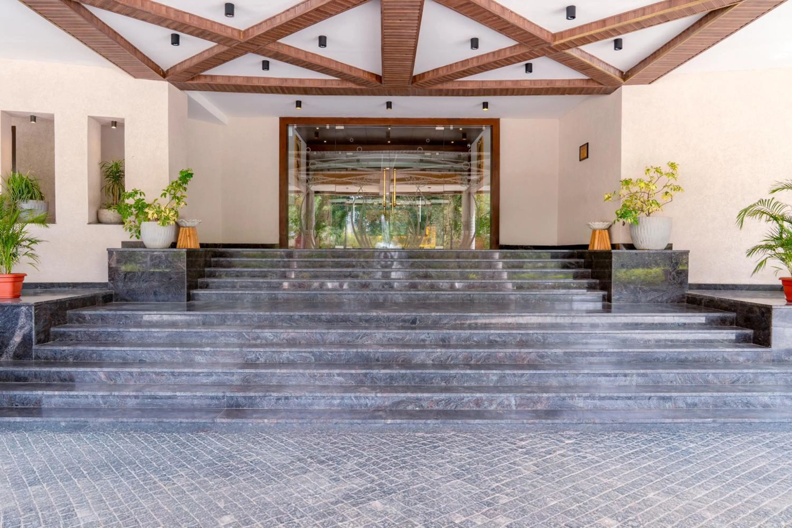 Facade/entrance in Spectrum Resort, Spa & Residences