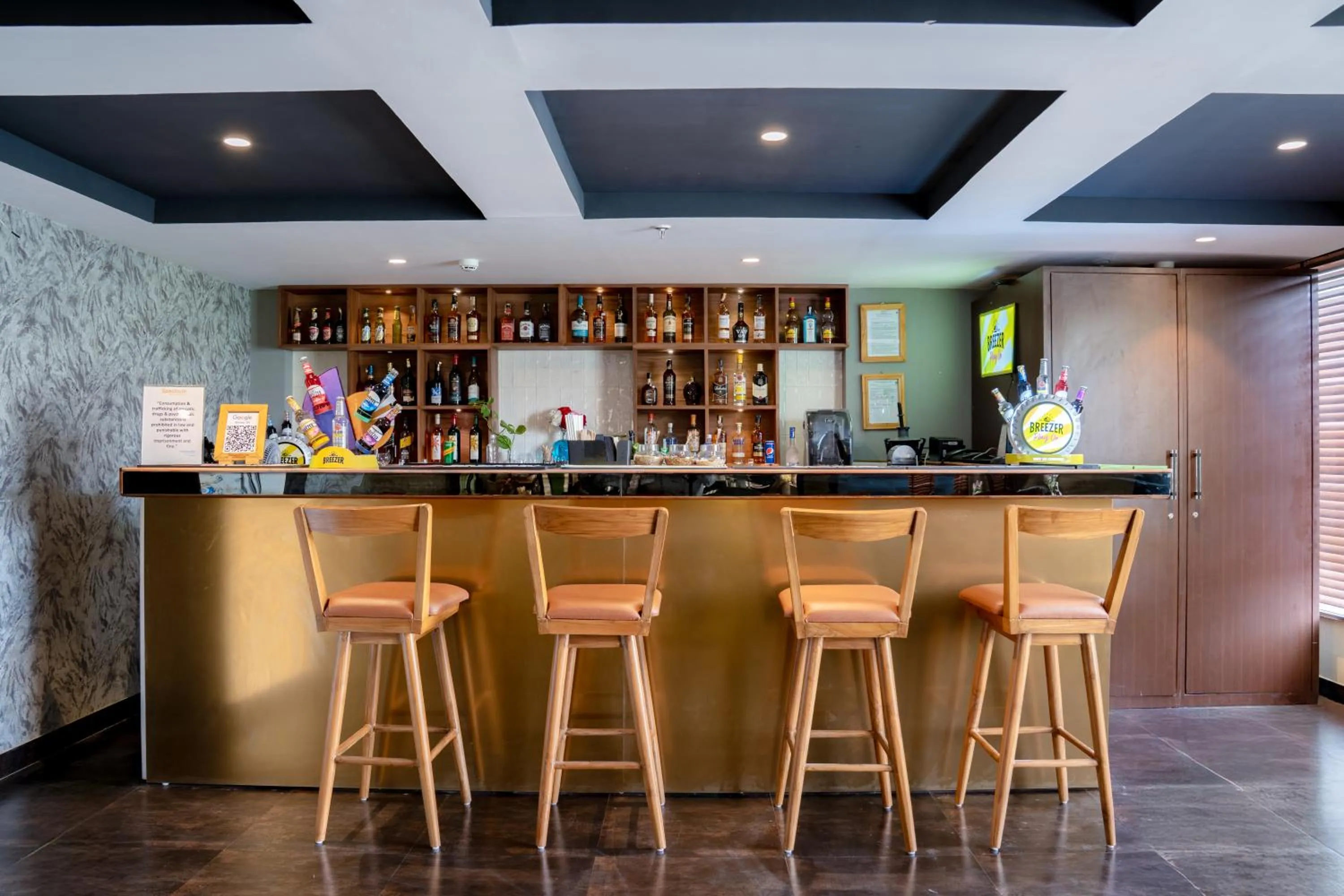 Lounge or bar in Spectrum Resort, Spa & Residences