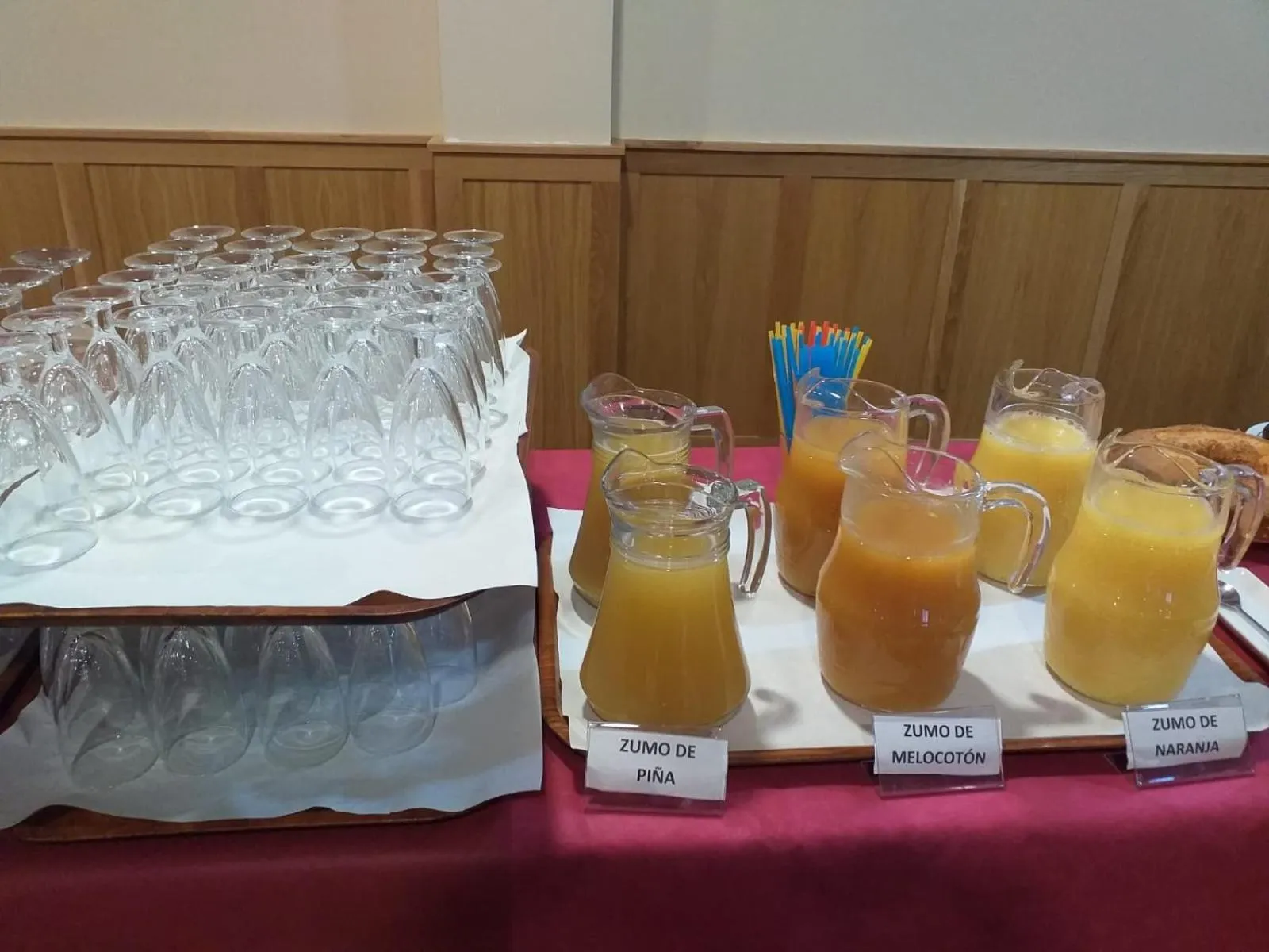 Breakfast in Mirador de La Portilla