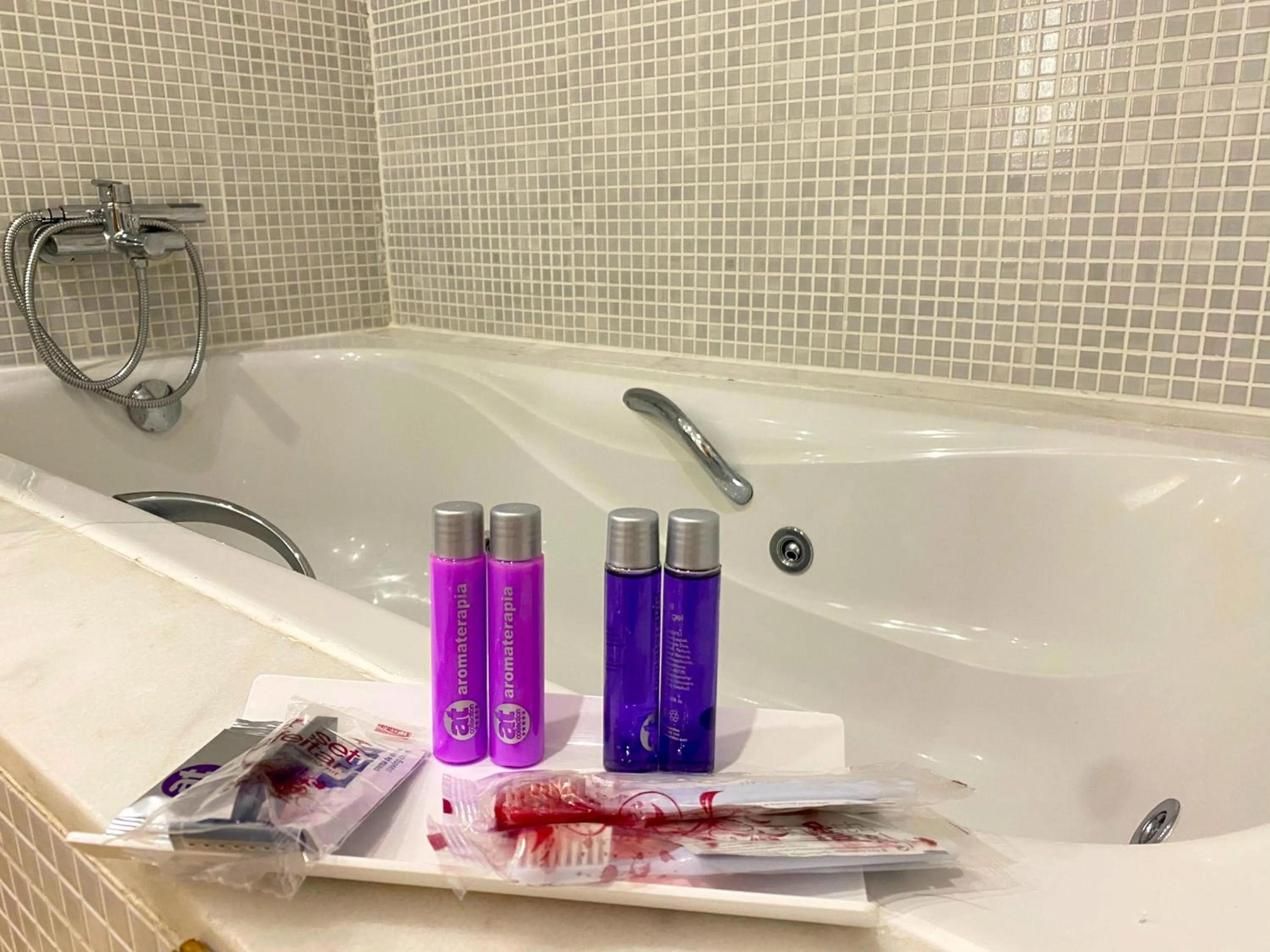 Hot Tub in Mirador de La Portilla