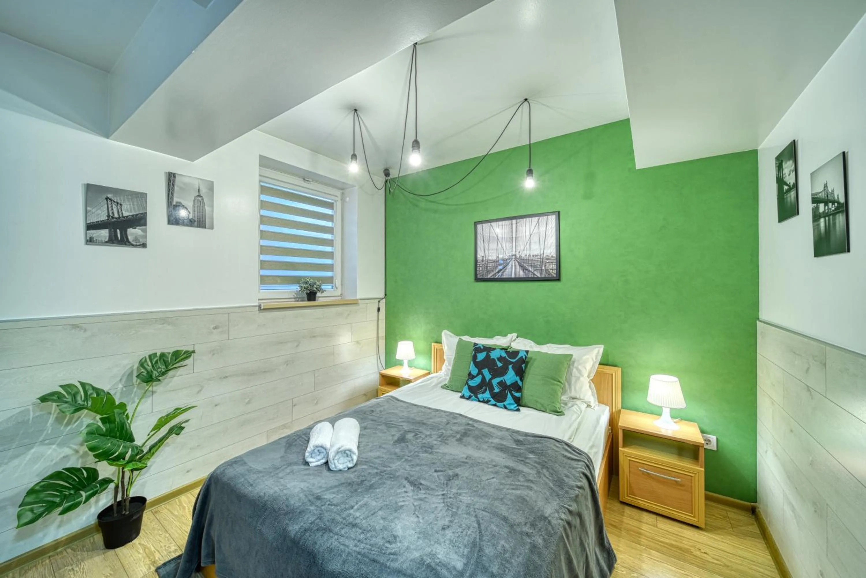 Bed in Fox Rooms Aparthotel