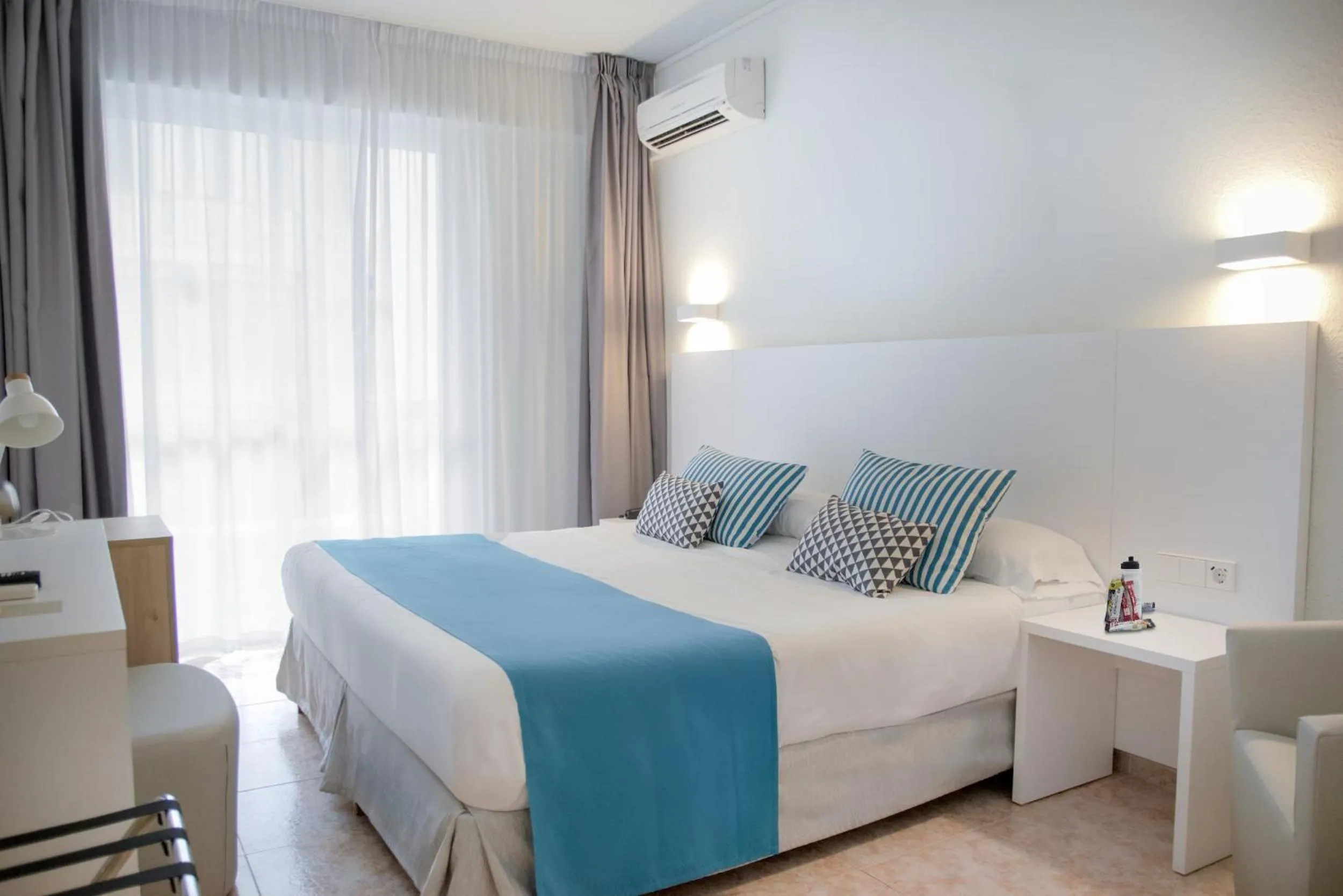 Bedroom, Bed in BLUESEA Piscis - Adults Only