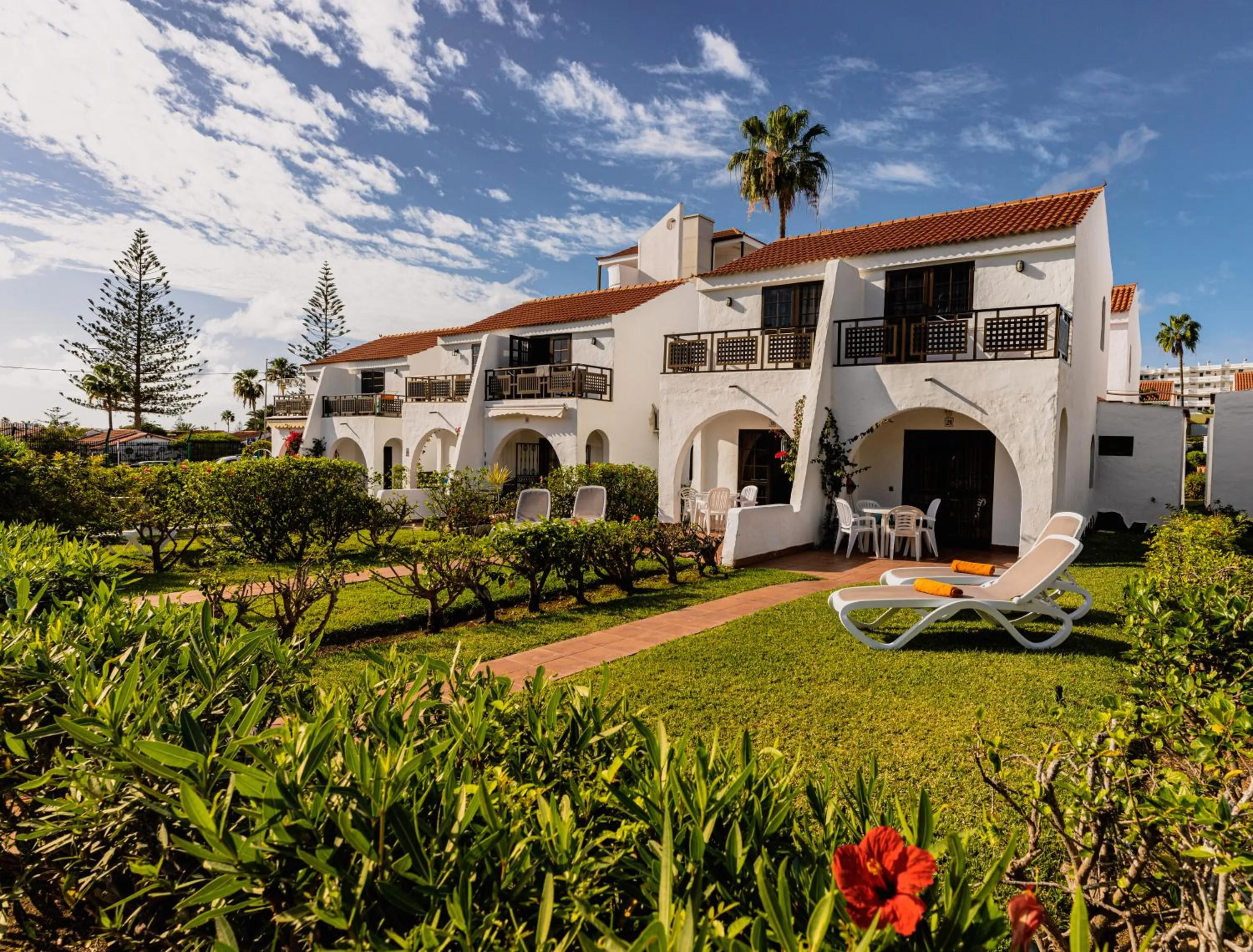 Property building in Parquemar