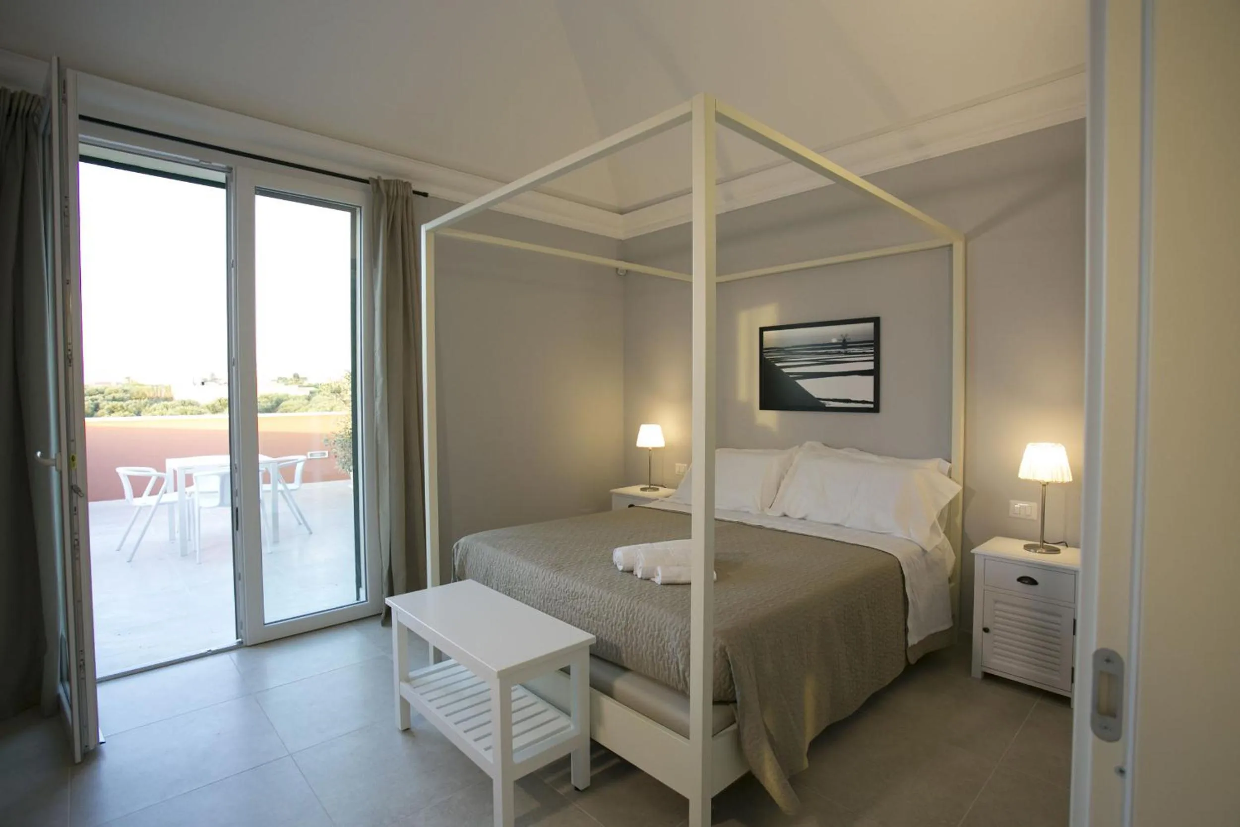 Balcony/Terrace, Bed in Corte Olea Resort