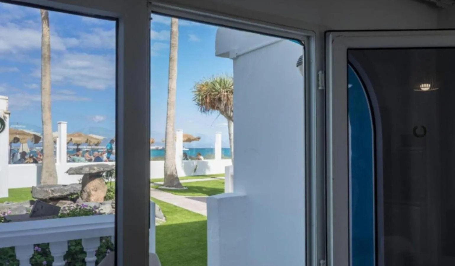 Apartamentos LIVVO Galera Beach