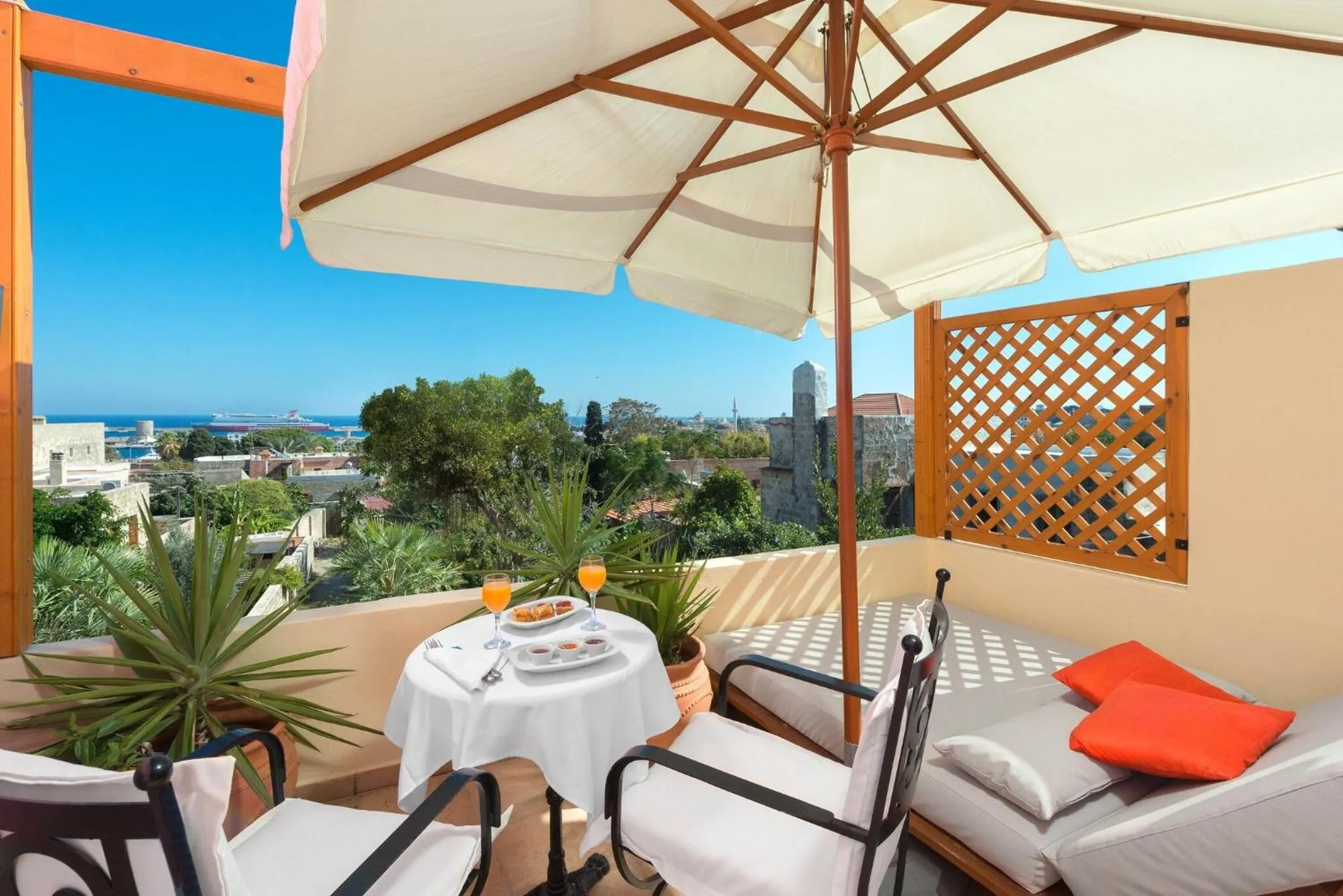 Balcony/Terrace in Nikos Takis Fashion Boutique Hotel