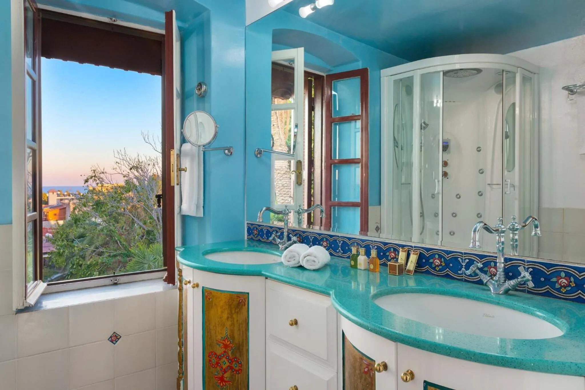 Bathroom in Nikos Takis Fashion Boutique Hotel