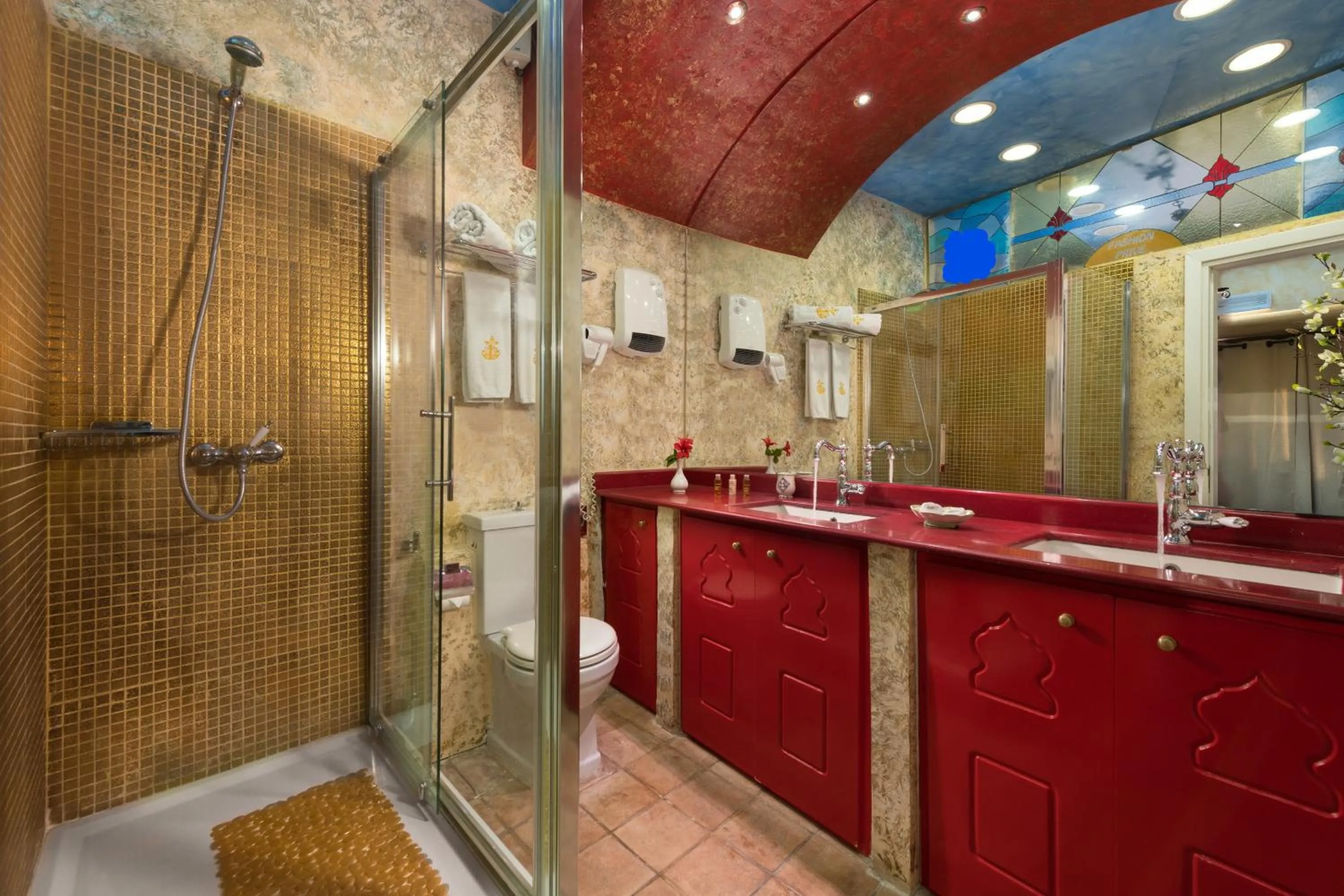 Bathroom in Nikos Takis Fashion Boutique Hotel