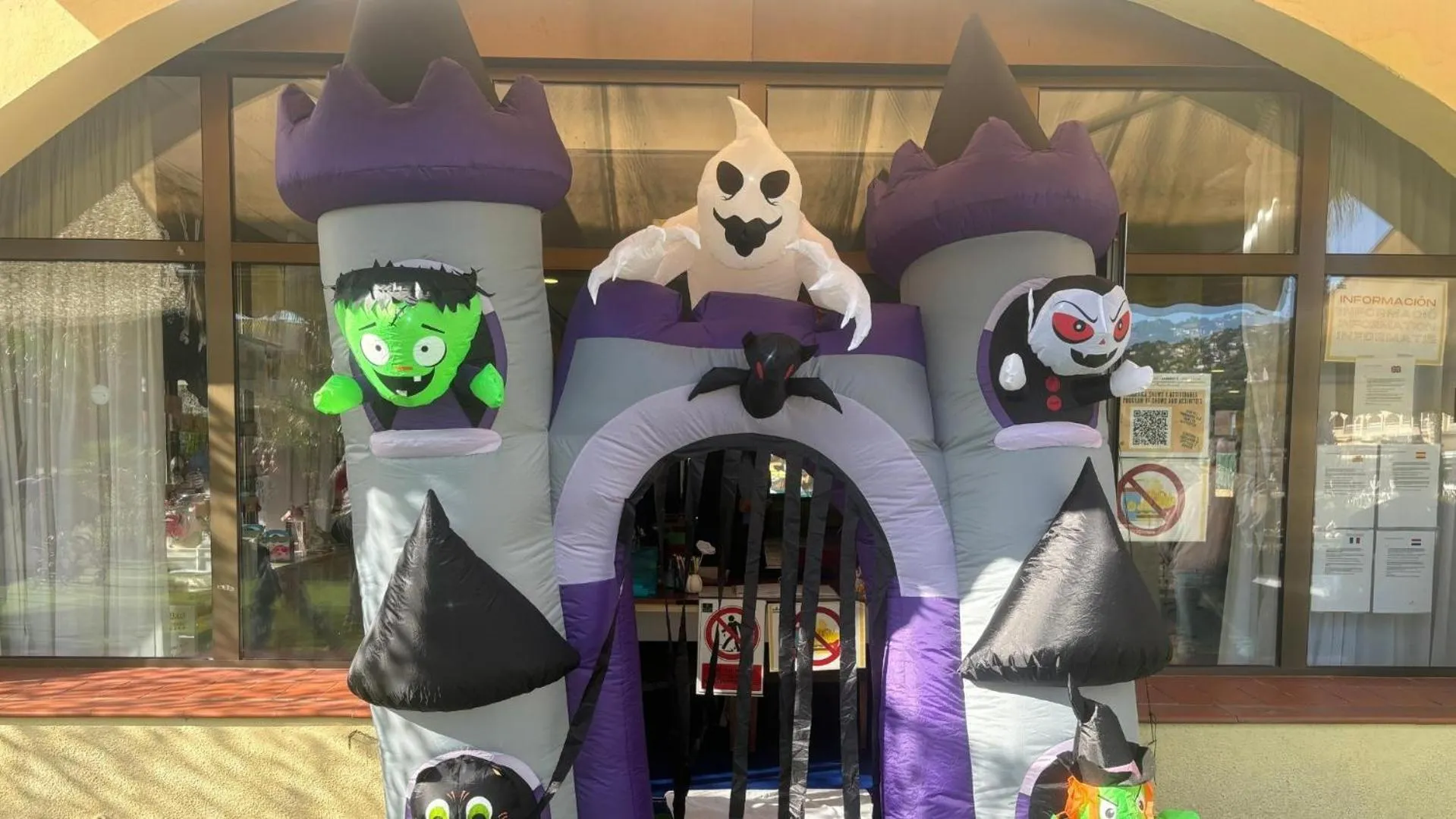 children in Evenia Olympic Palace