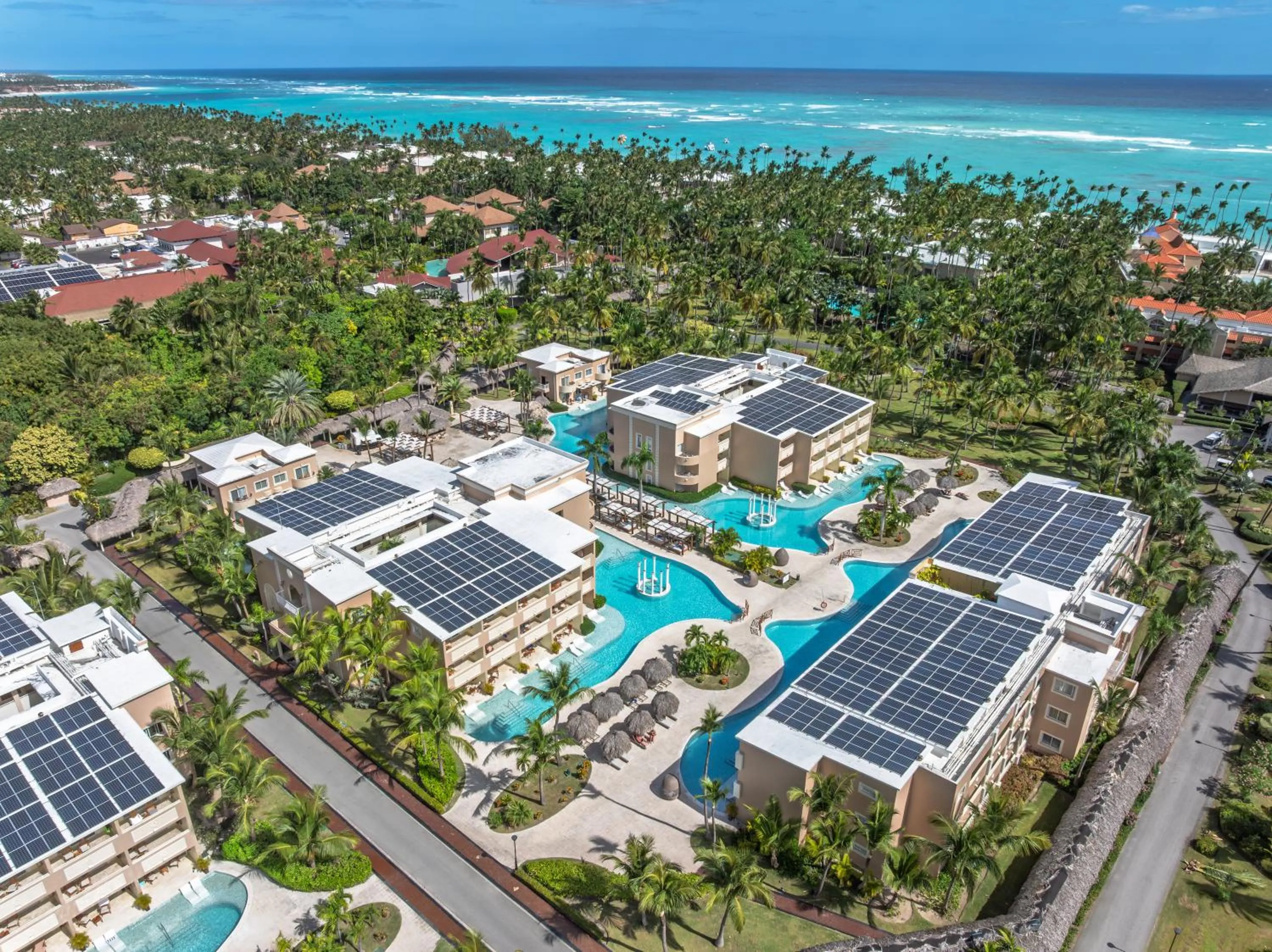 Property building in TRS Turquesa Hotel - Adults Only - All Inclusive