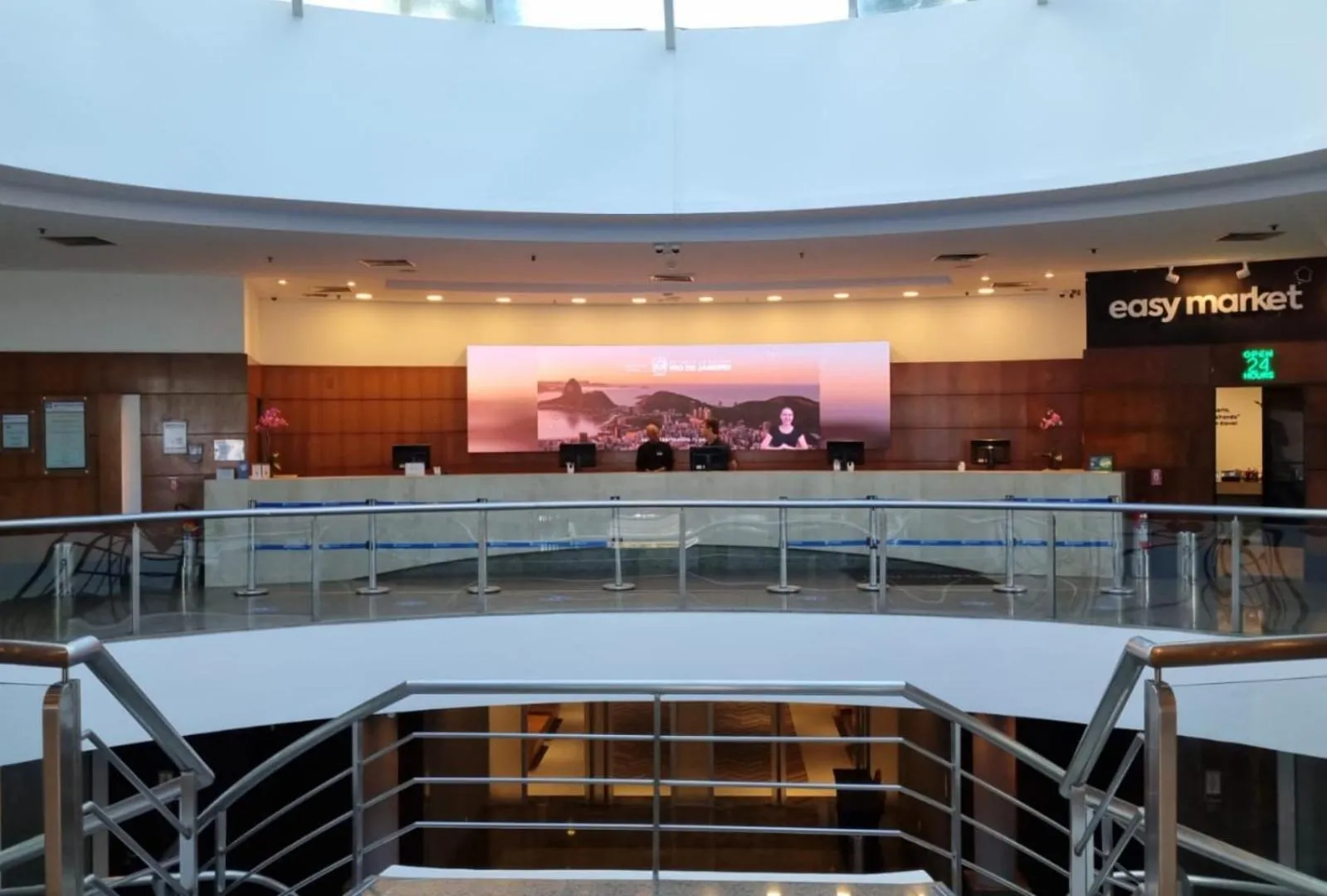 Lobby or reception in Wyndham Rio Barra