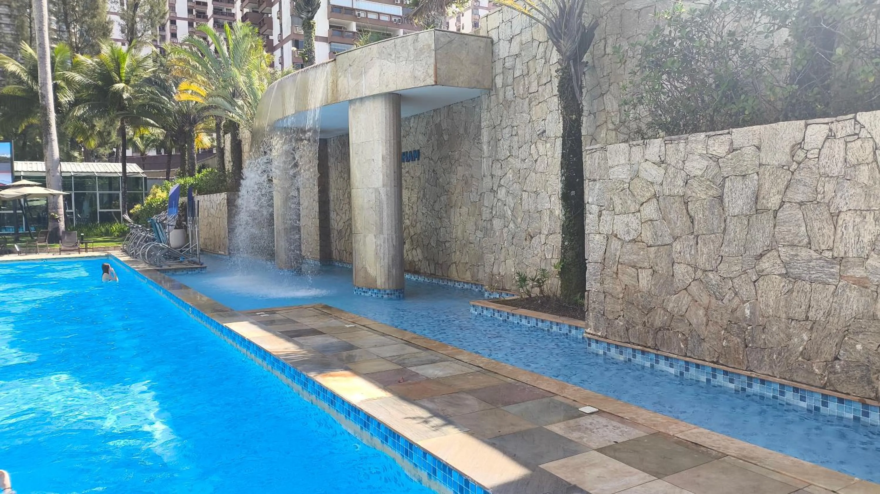 Swimming pool in Wyndham Rio Barra