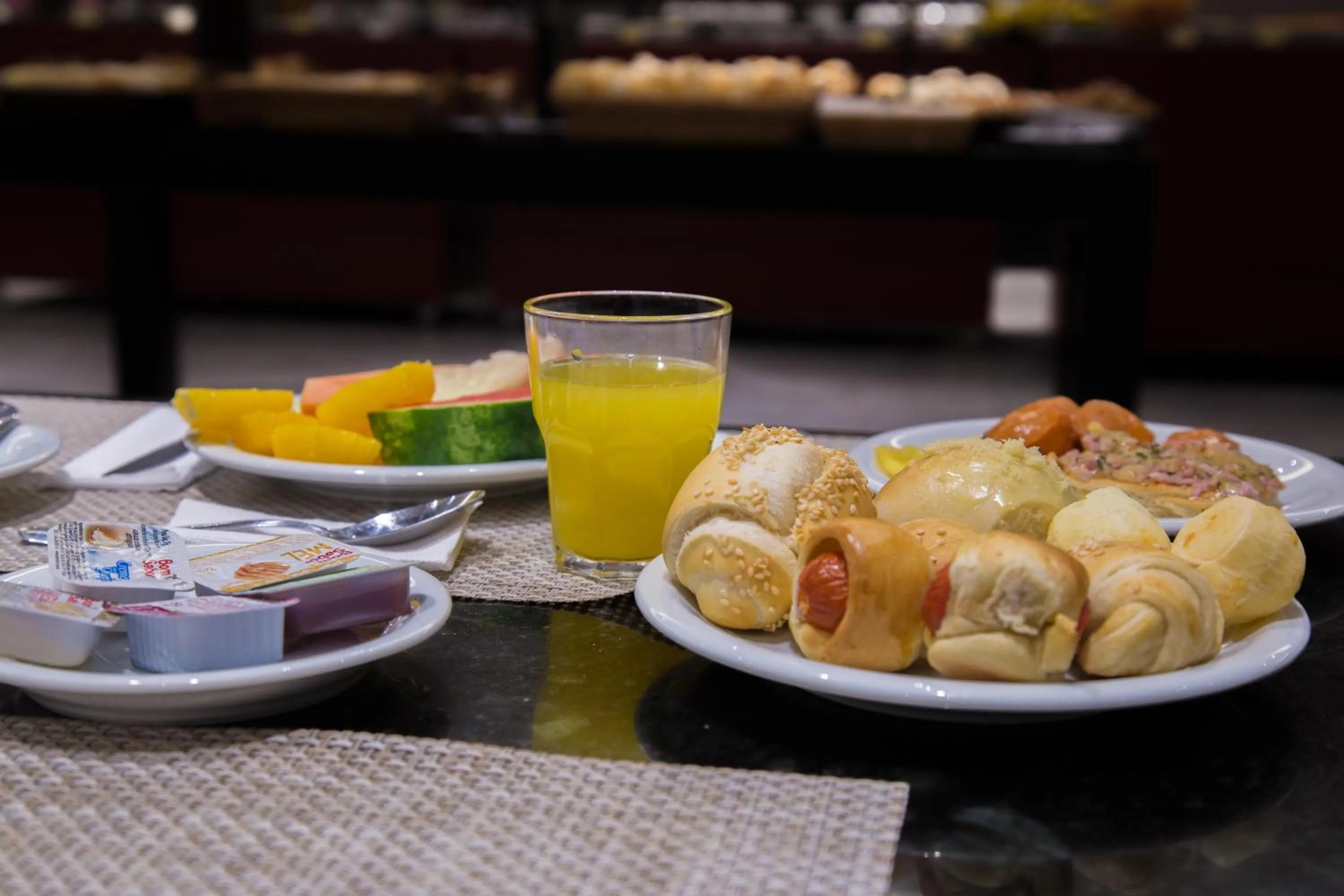 Food and drinks in Wyndham Rio Barra