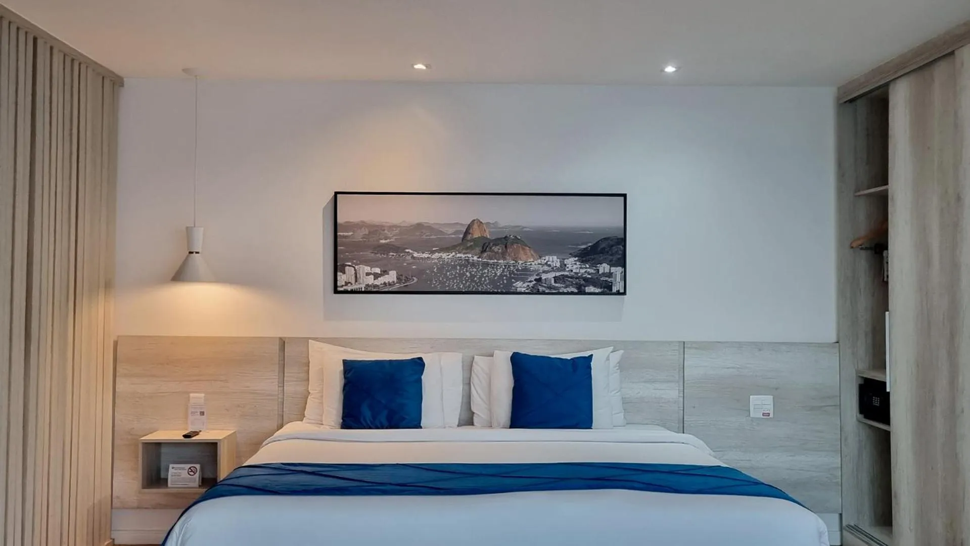 Bed in Wyndham Rio Barra