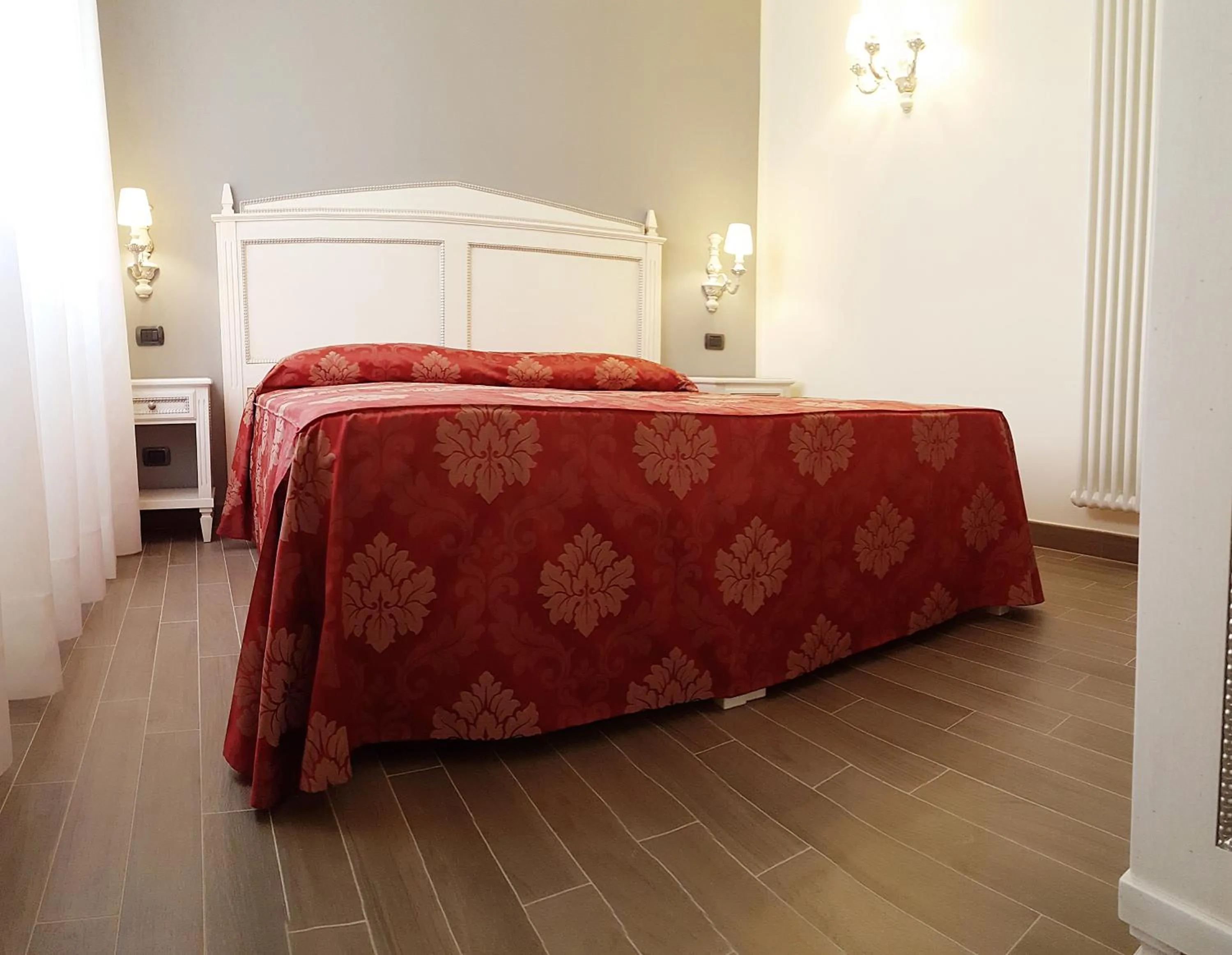 Photo of the whole room, Bed in Notti sull'Adige