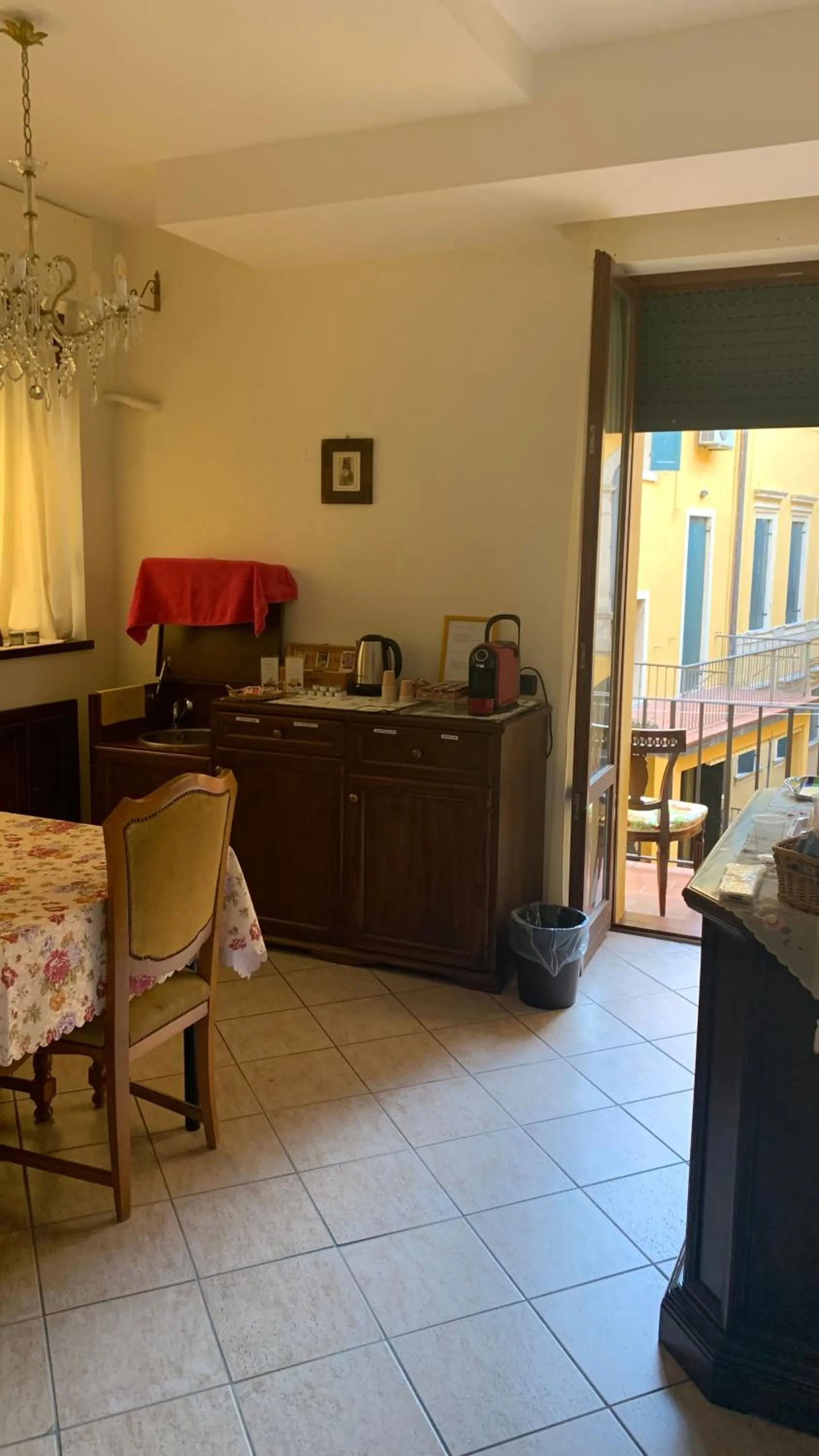 Communal kitchen in Notti sull'Adige