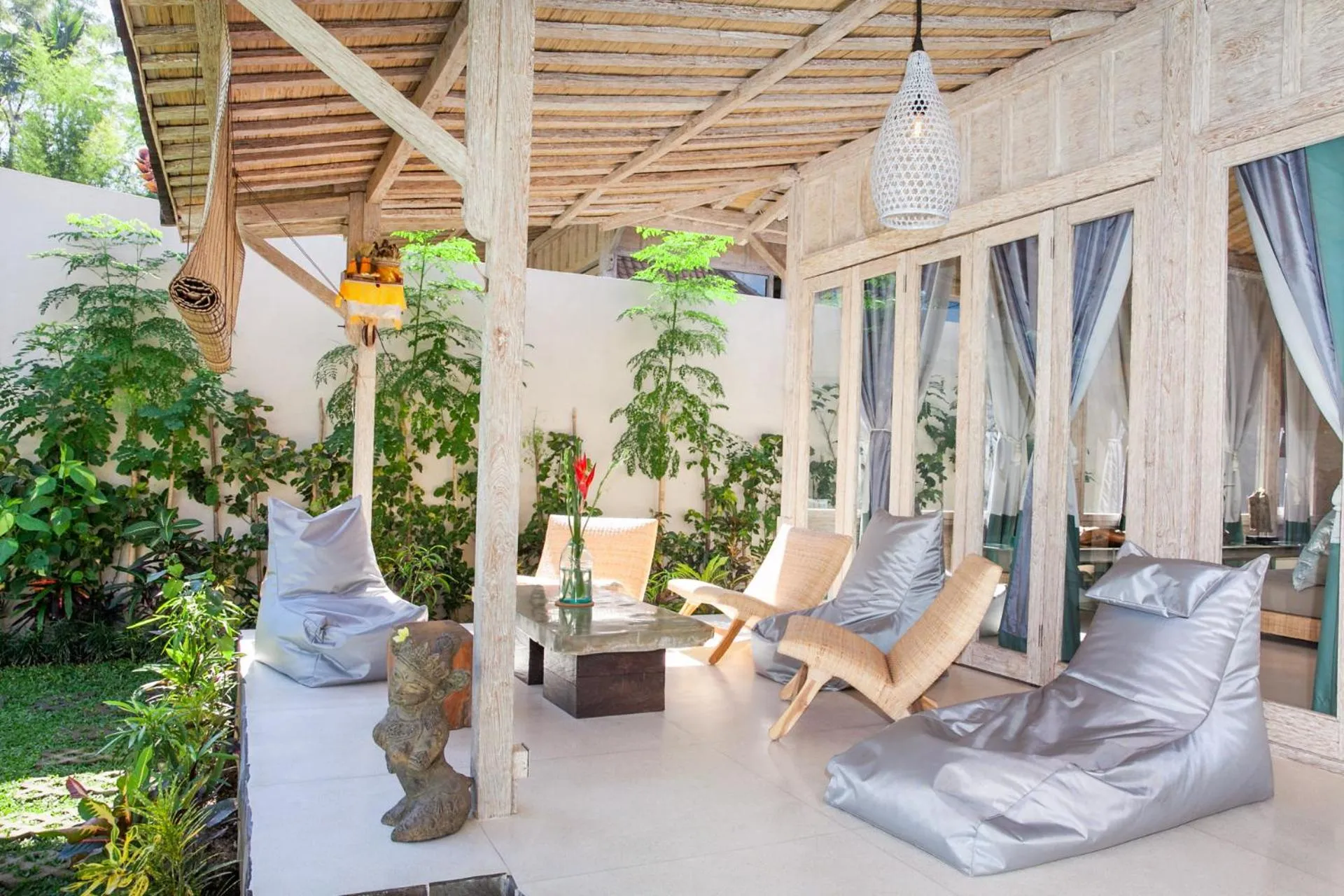 Balcony/Terrace in Mana Sari