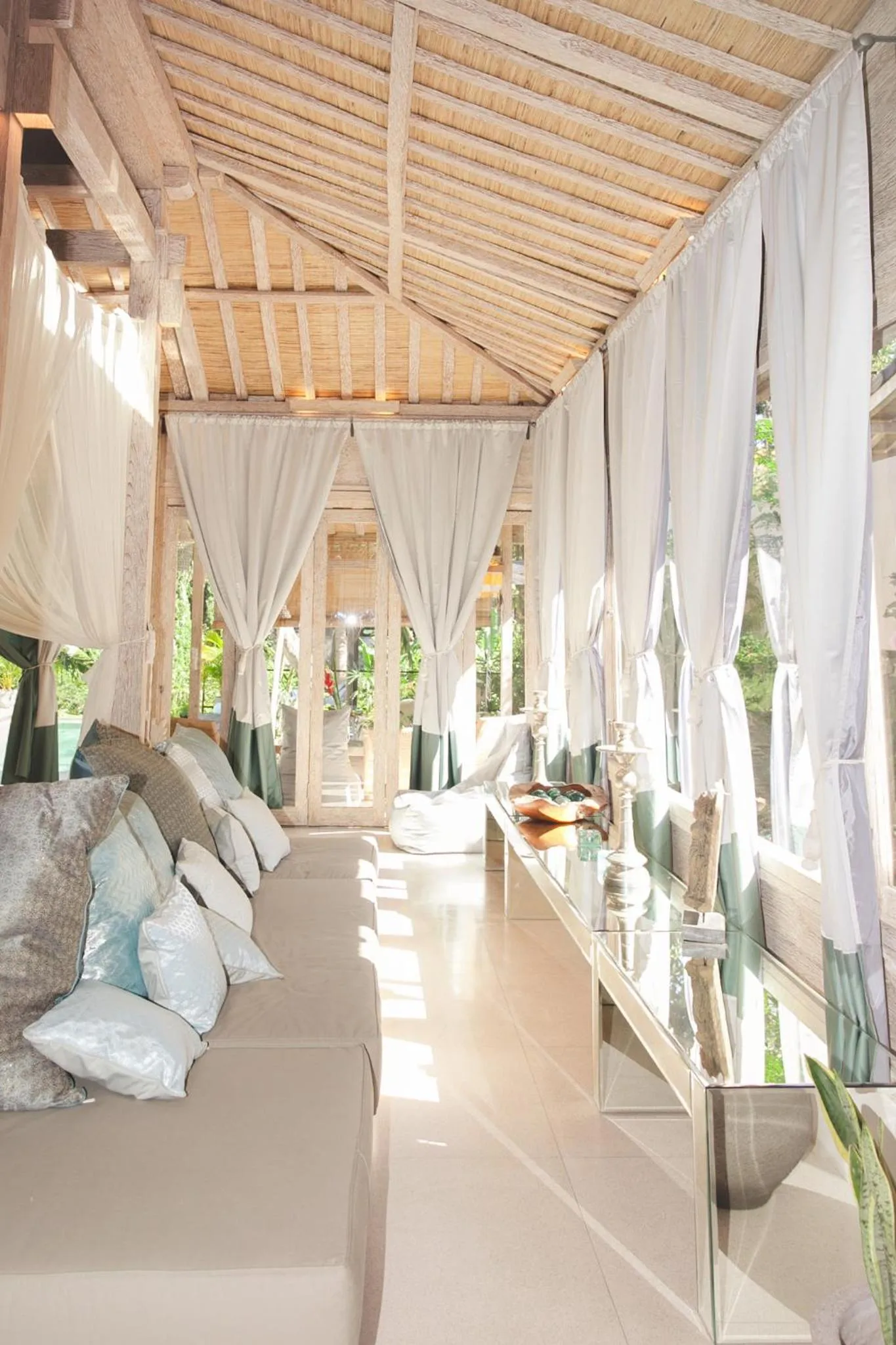 Seating area in Mana Sari