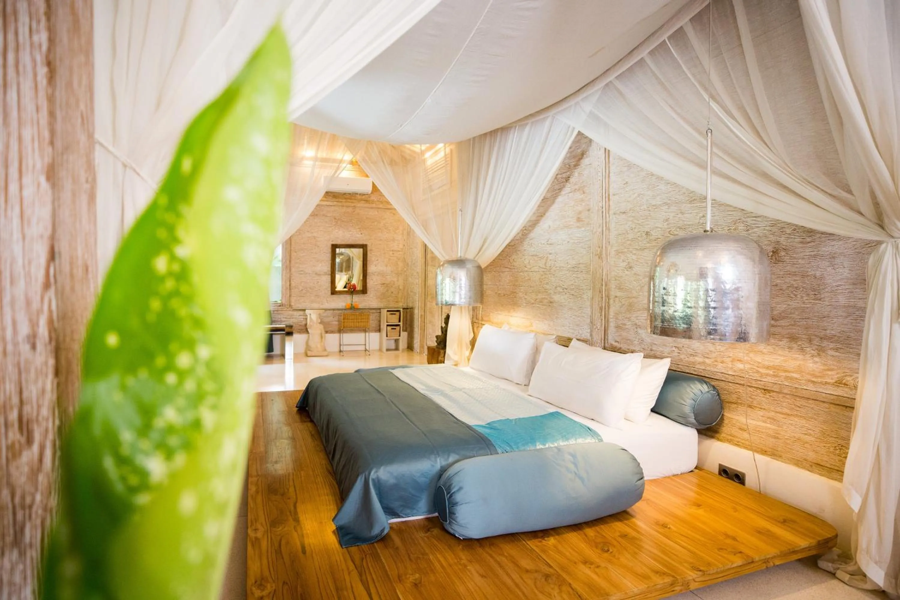 Bedroom, Bed in Mana Sari