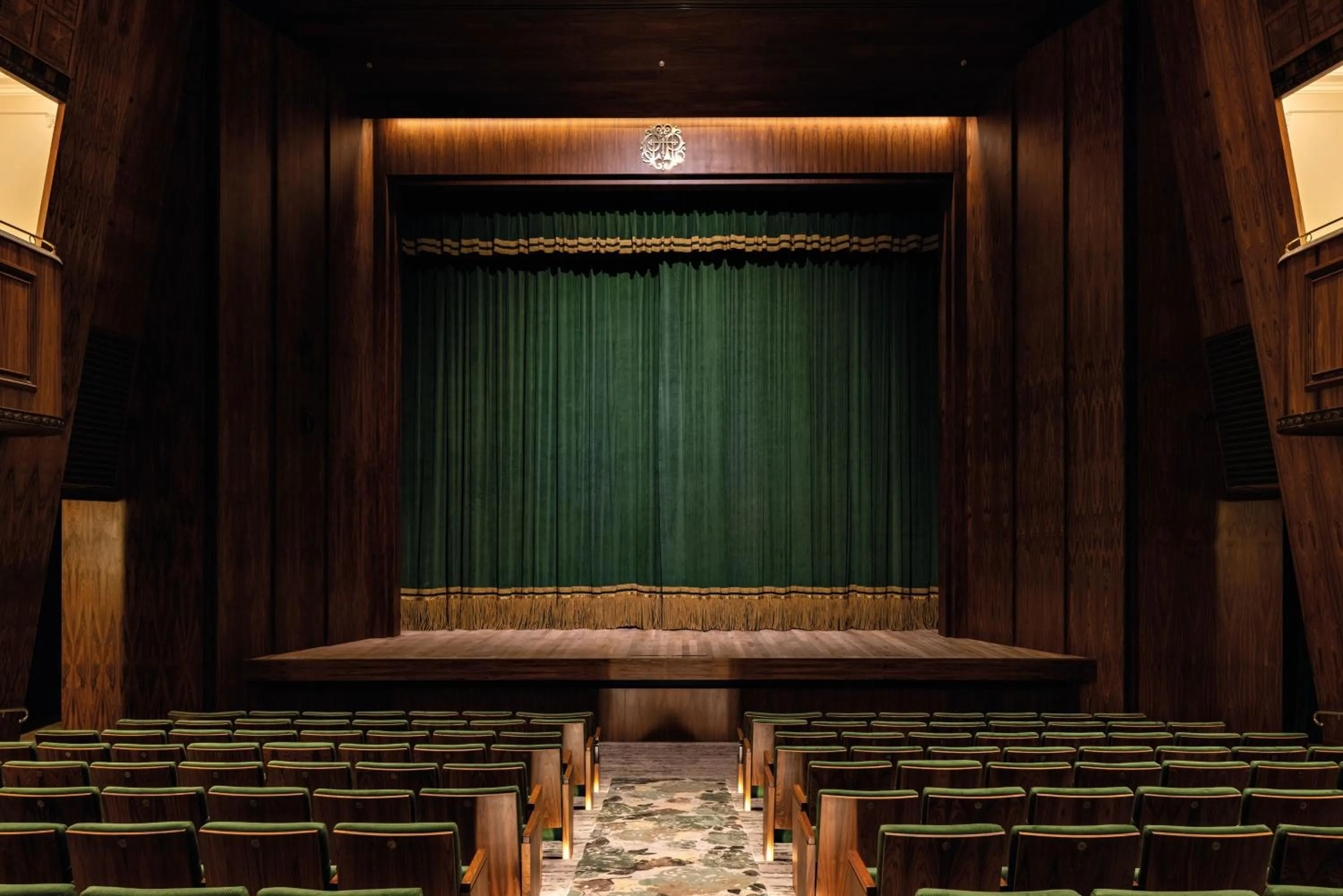 Area and facilities in Copacabana Palace, A Belmond Hotel, Rio de Janeiro