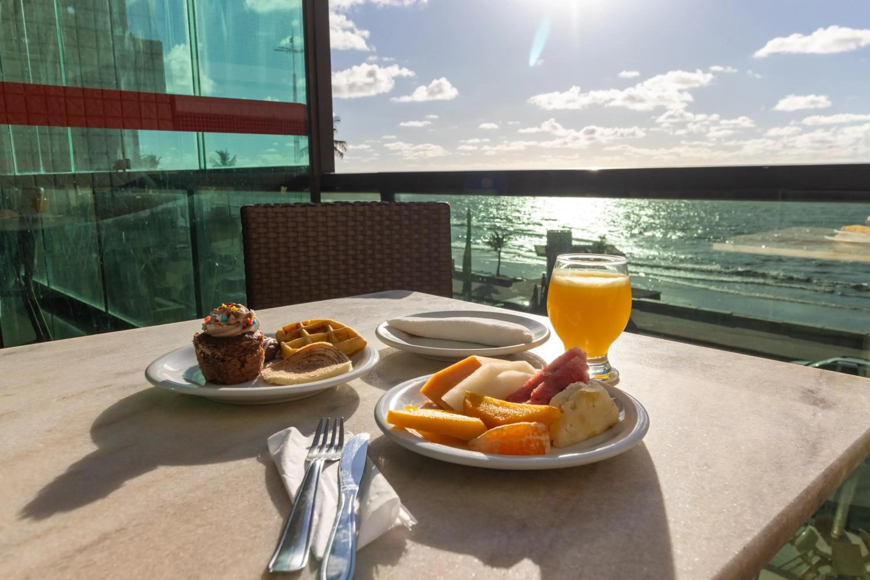 Breakfast in Hotel Golden Park Recife Boa Viagem By Nacional Inn