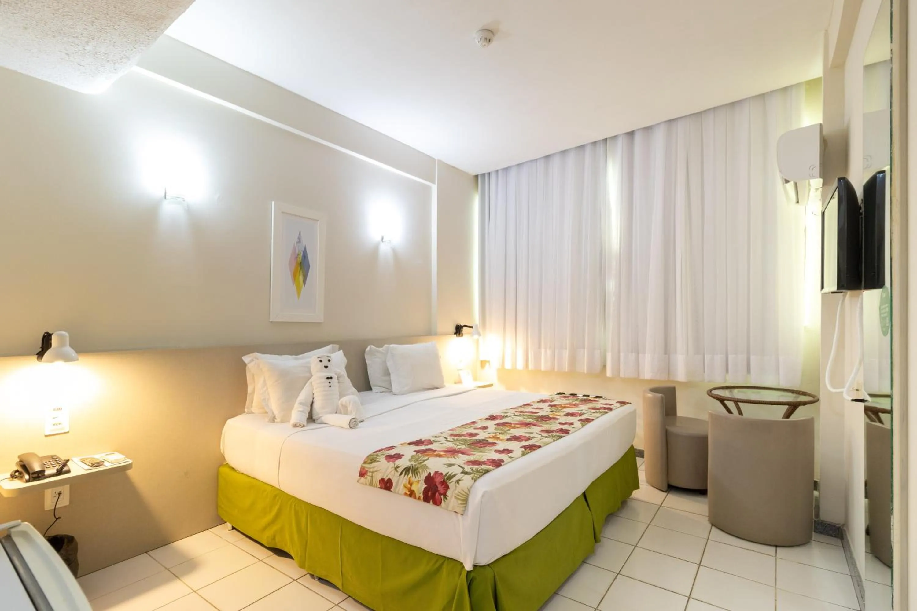 Photo of the whole room, Bed in Hotel Golden Park Recife Boa Viagem By Nacional Inn