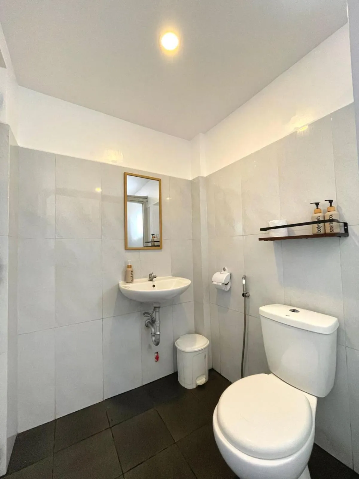 Toilet in Chill Out Hostel