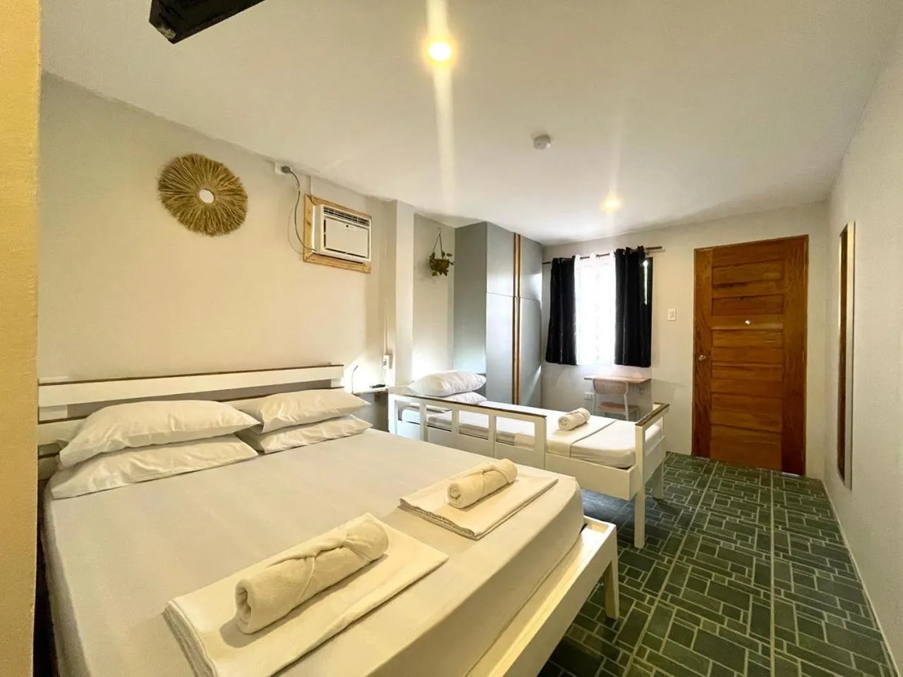 Photo of the whole room, Bed in Chill Out Hostel